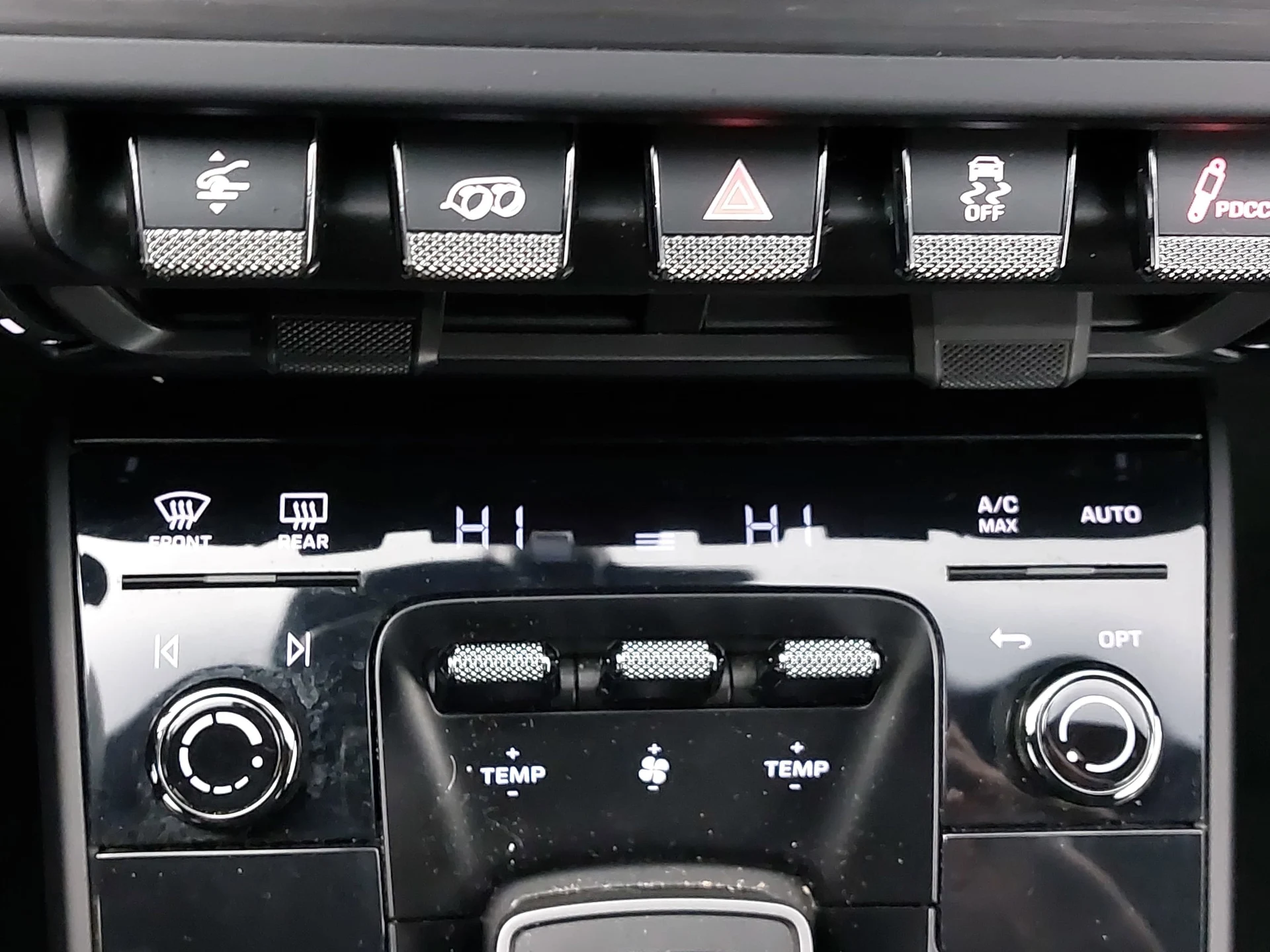 mph021_3565733849_e64da2056518272dc83affc79c9a4d5dx_28d76151cd