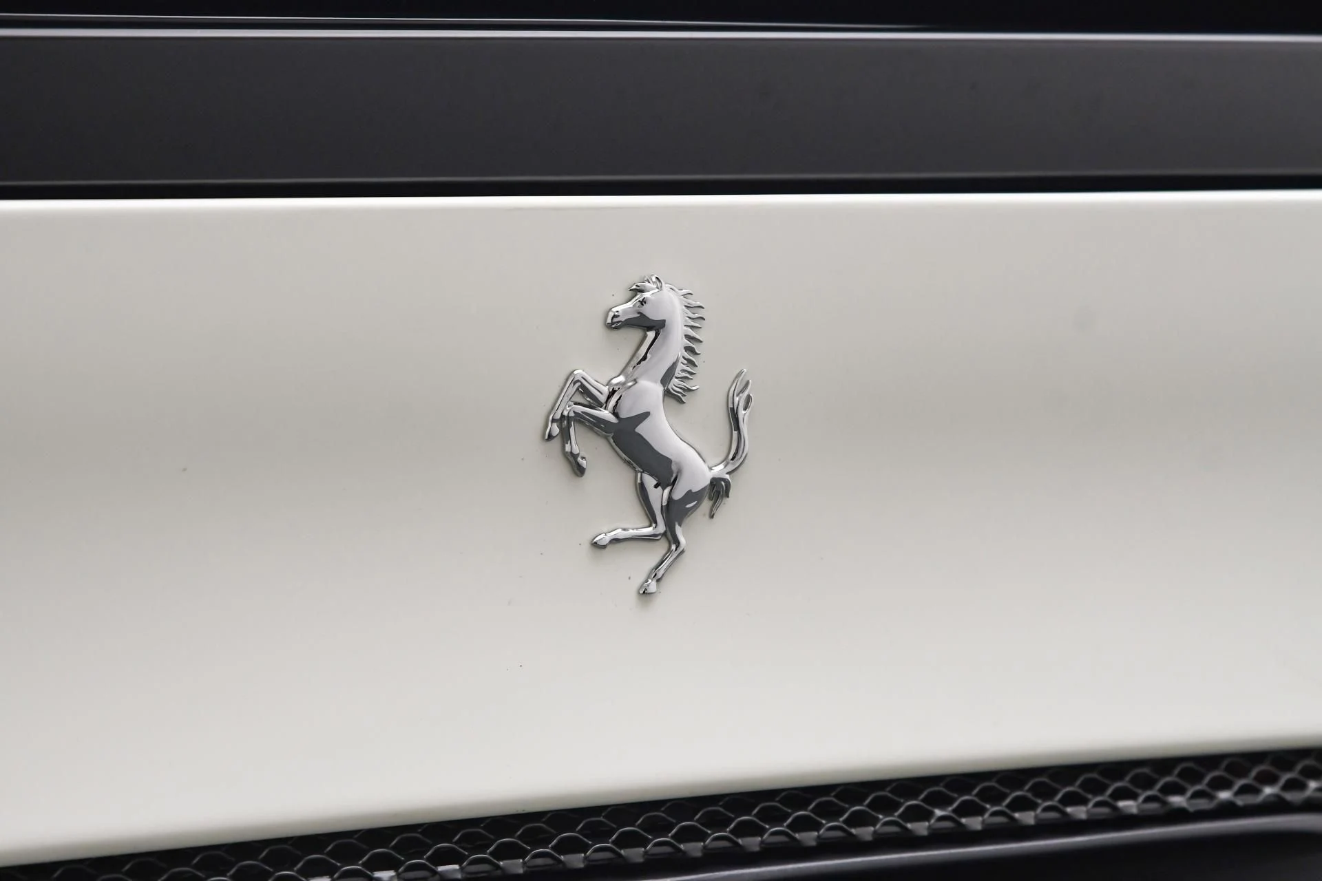mph021_3573985244_Used_2023_Ferrari_296_GTS_1753430594_b6bea9702d