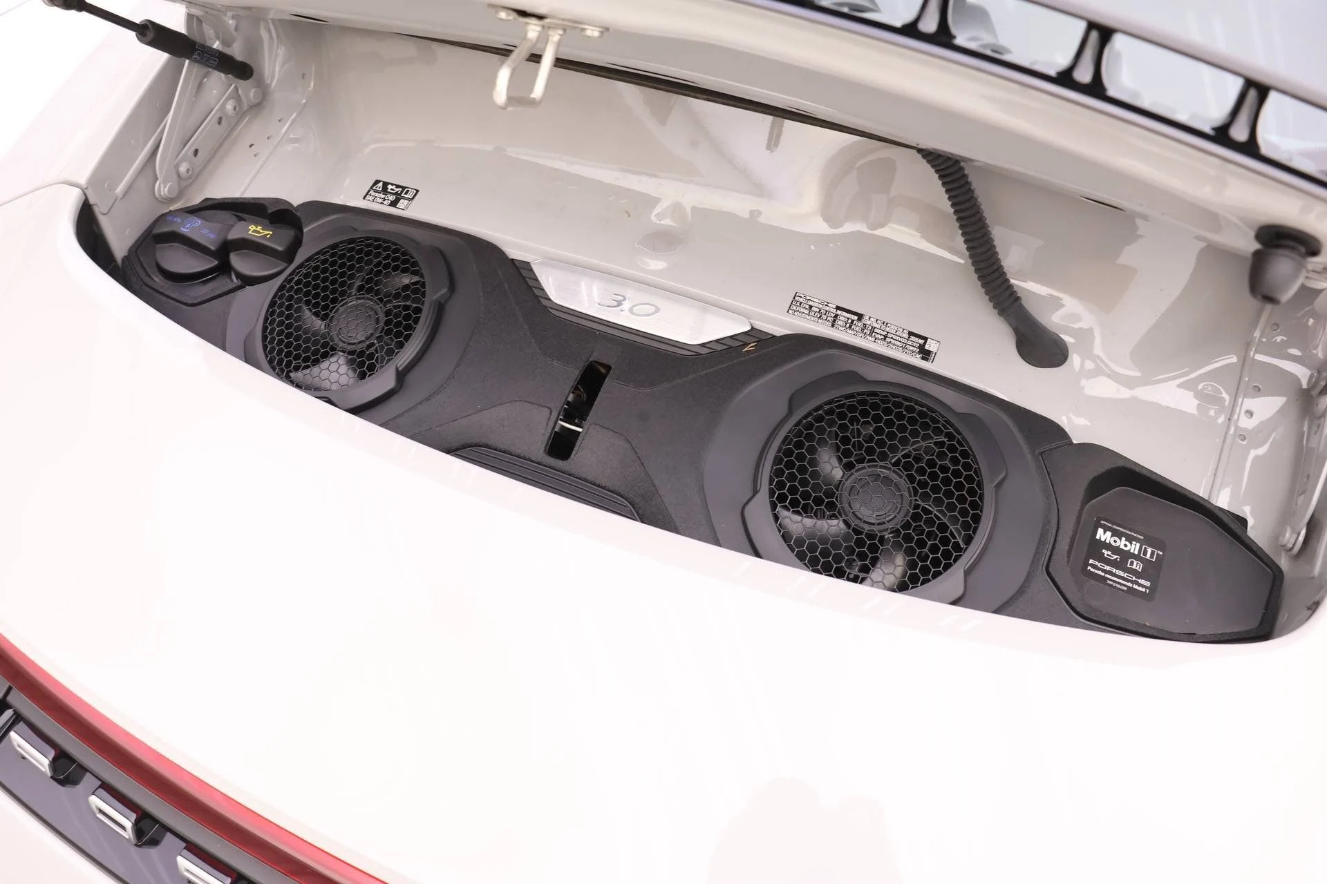 mph021_3580078243_c6db9d19881684e1852411267b7c524a_d37f707b97