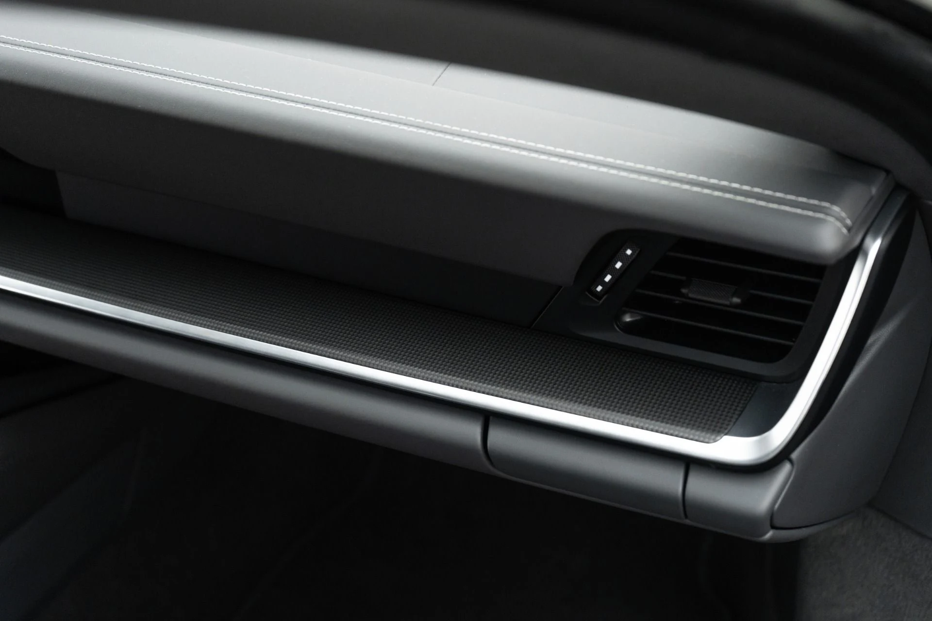 mph021_3583383959_Used_2020_Porsche_911_Carrera_4_S_1769455918_a8708b6101