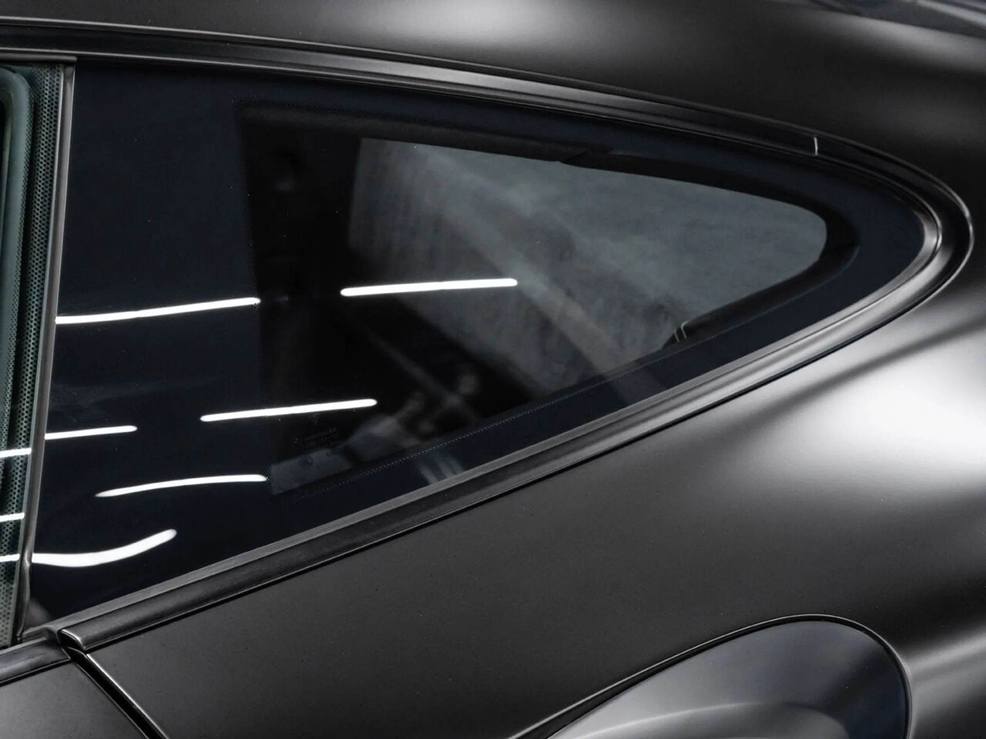 mph021_3585412711_porsche_911_2019_39a89b8ceb