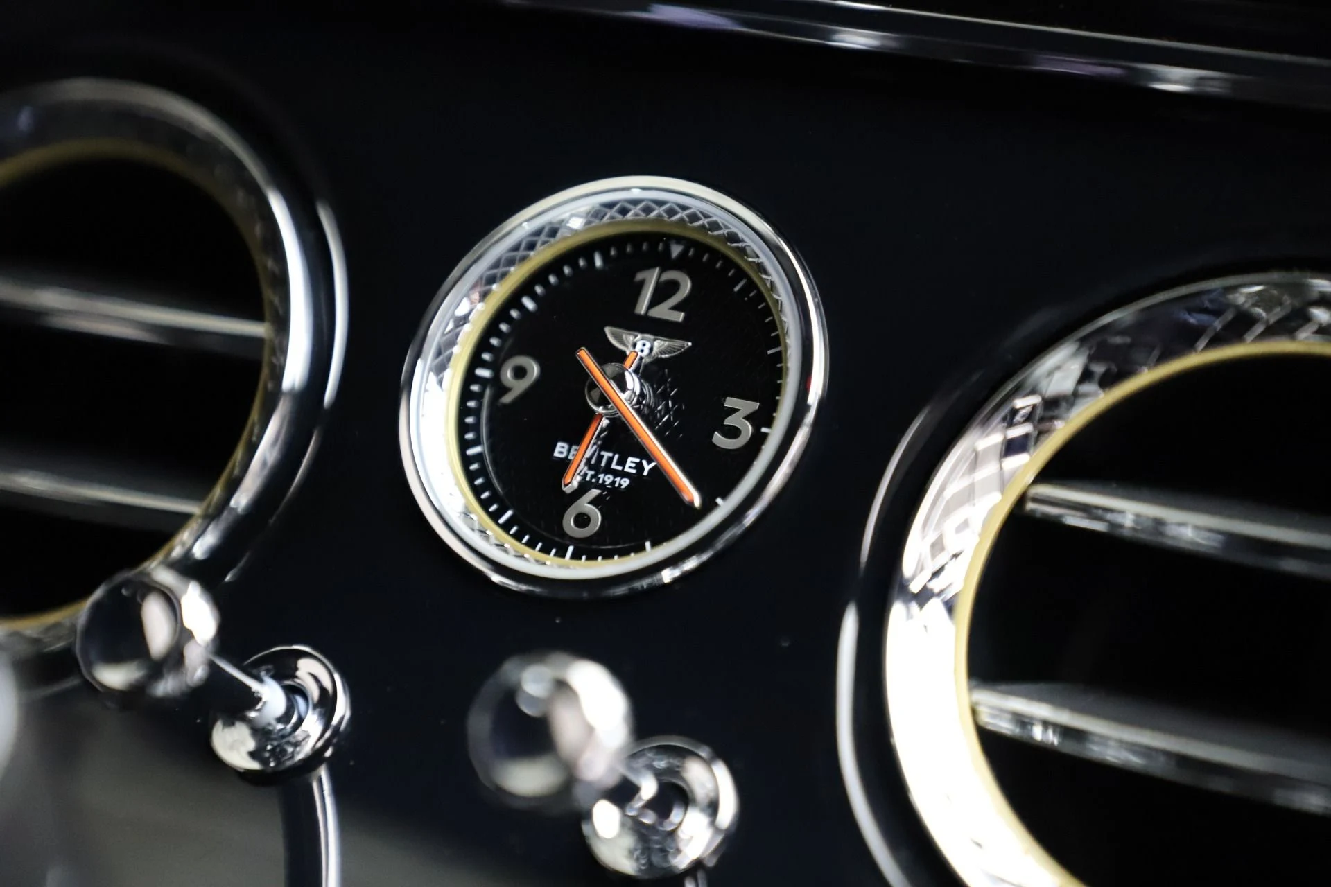 mph021_3587650952_Used_2020_Bentley_Continental_GT_W12_1616020824_24f91880b6