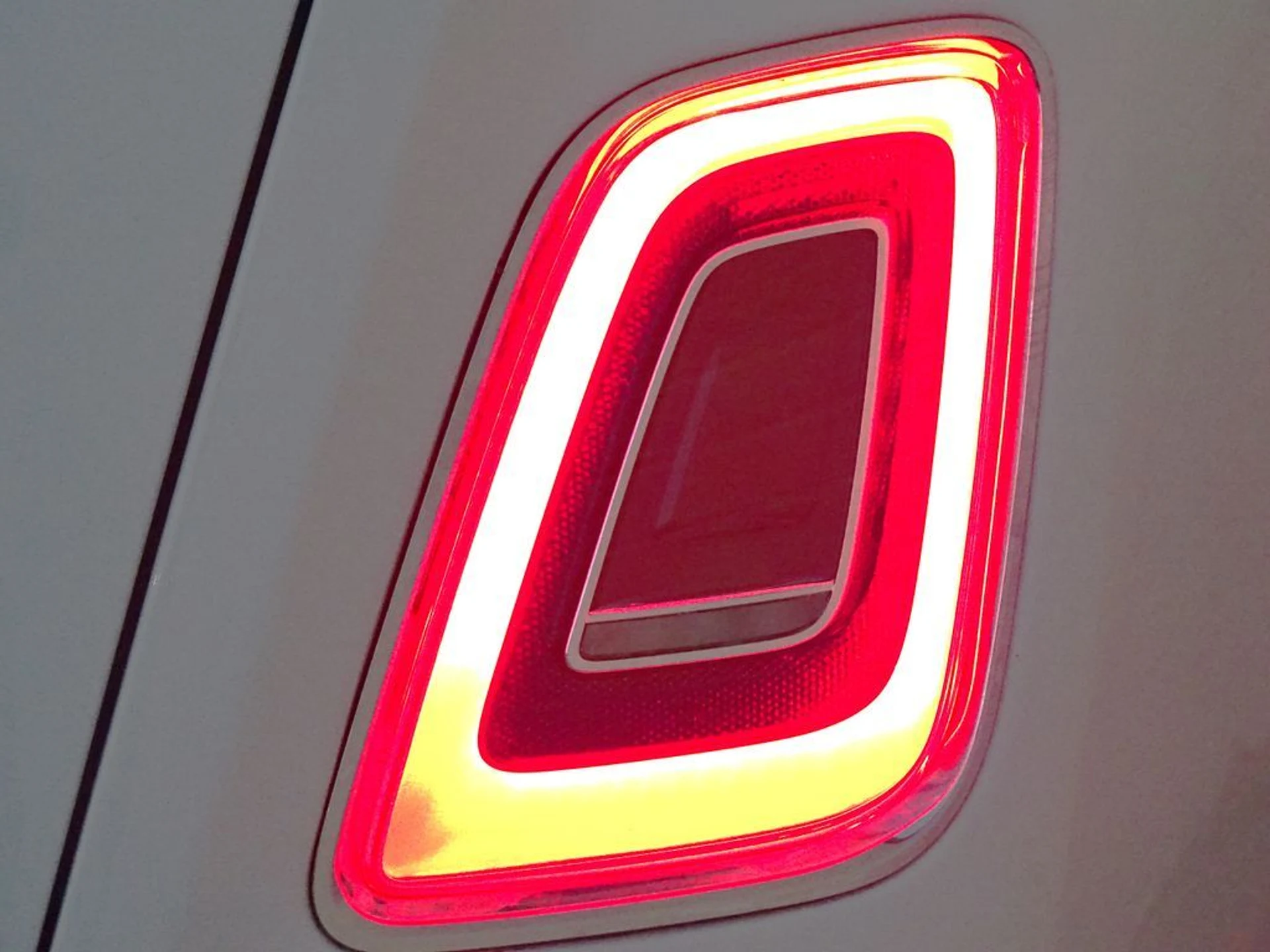 mph021_3590366371_87694485c55c8f2a5f2a25e1653a9d0fx_80e850344d