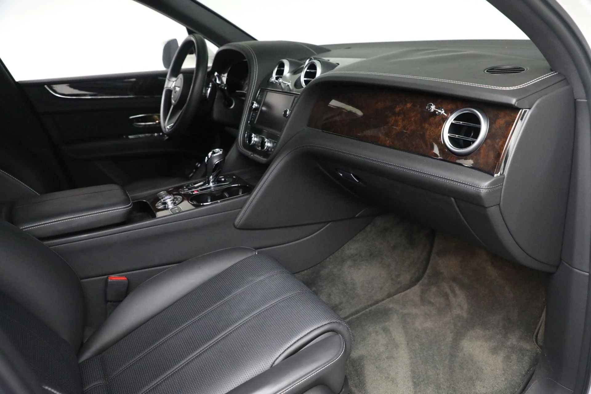 mph021_3592849892_Used_2018_Bentley_Bentayga_Activity_Edition_fb6890bc44