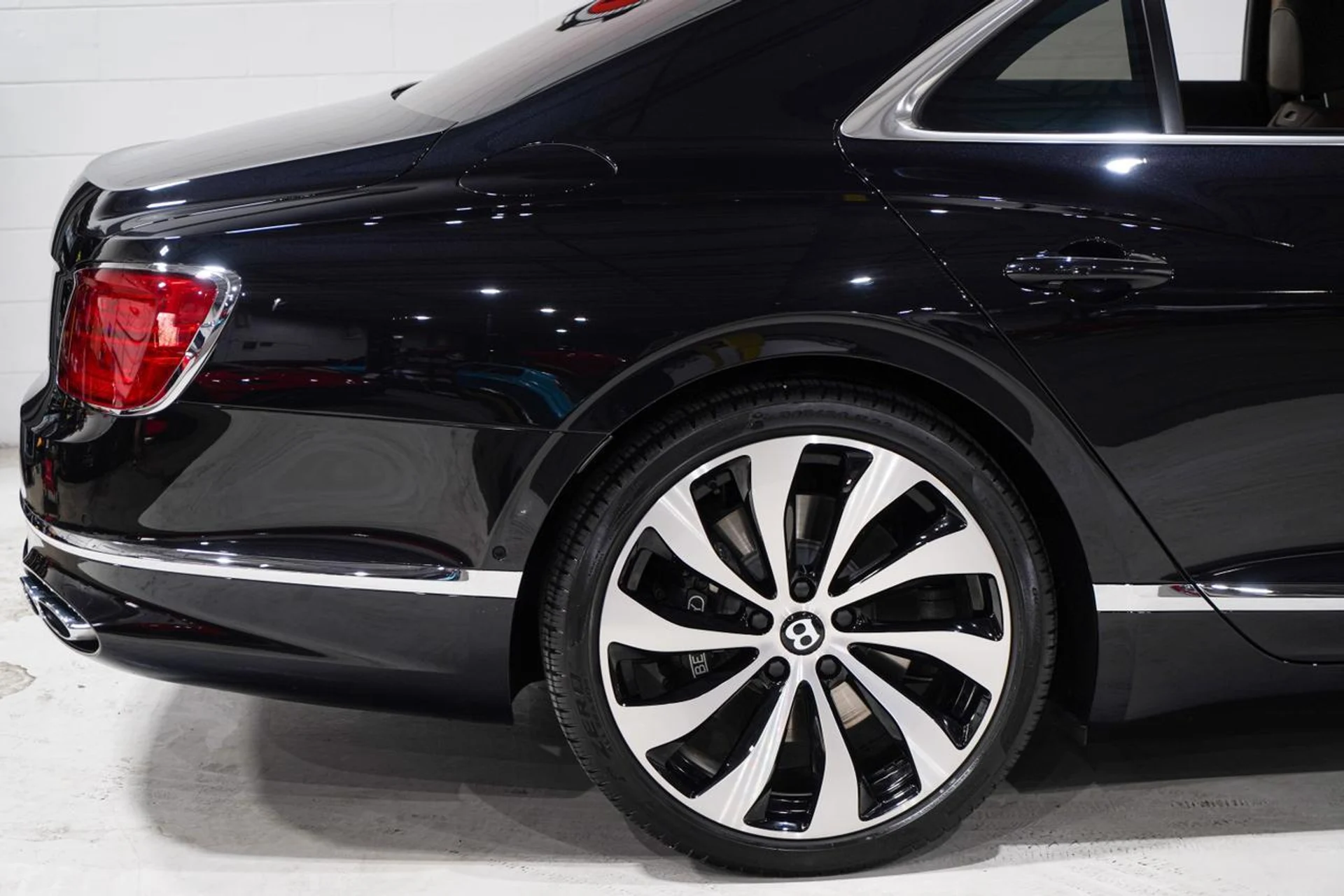 mph021_359388143_fe355d35d012b12aa4a4a055560a9652_5dd4a98579