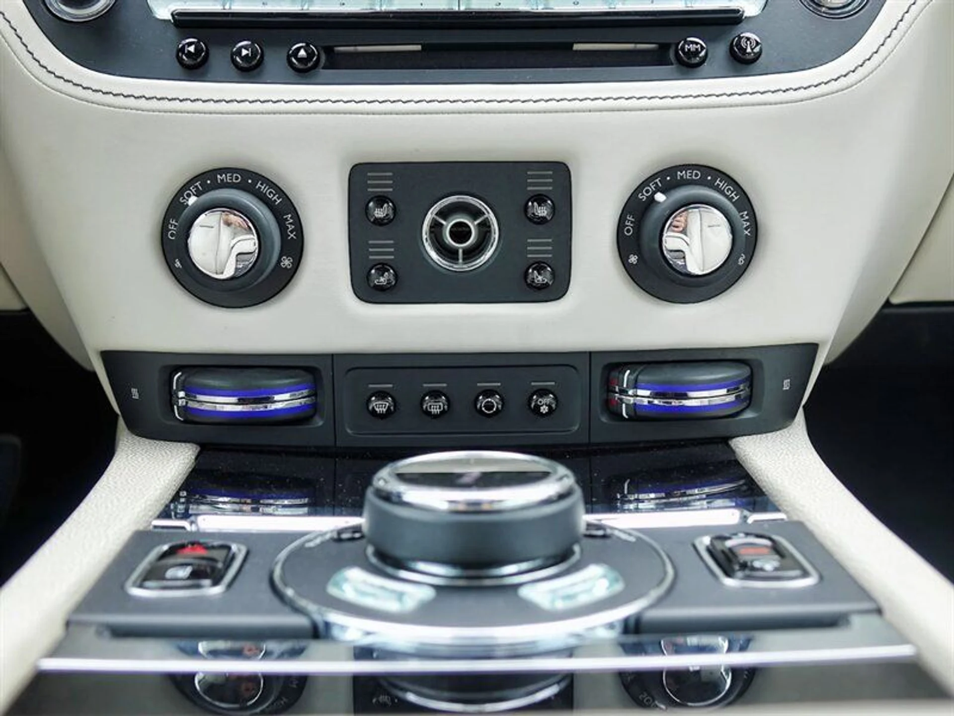 mph021_3595684737_6e7bdb4e1d_800_819e76fbdb