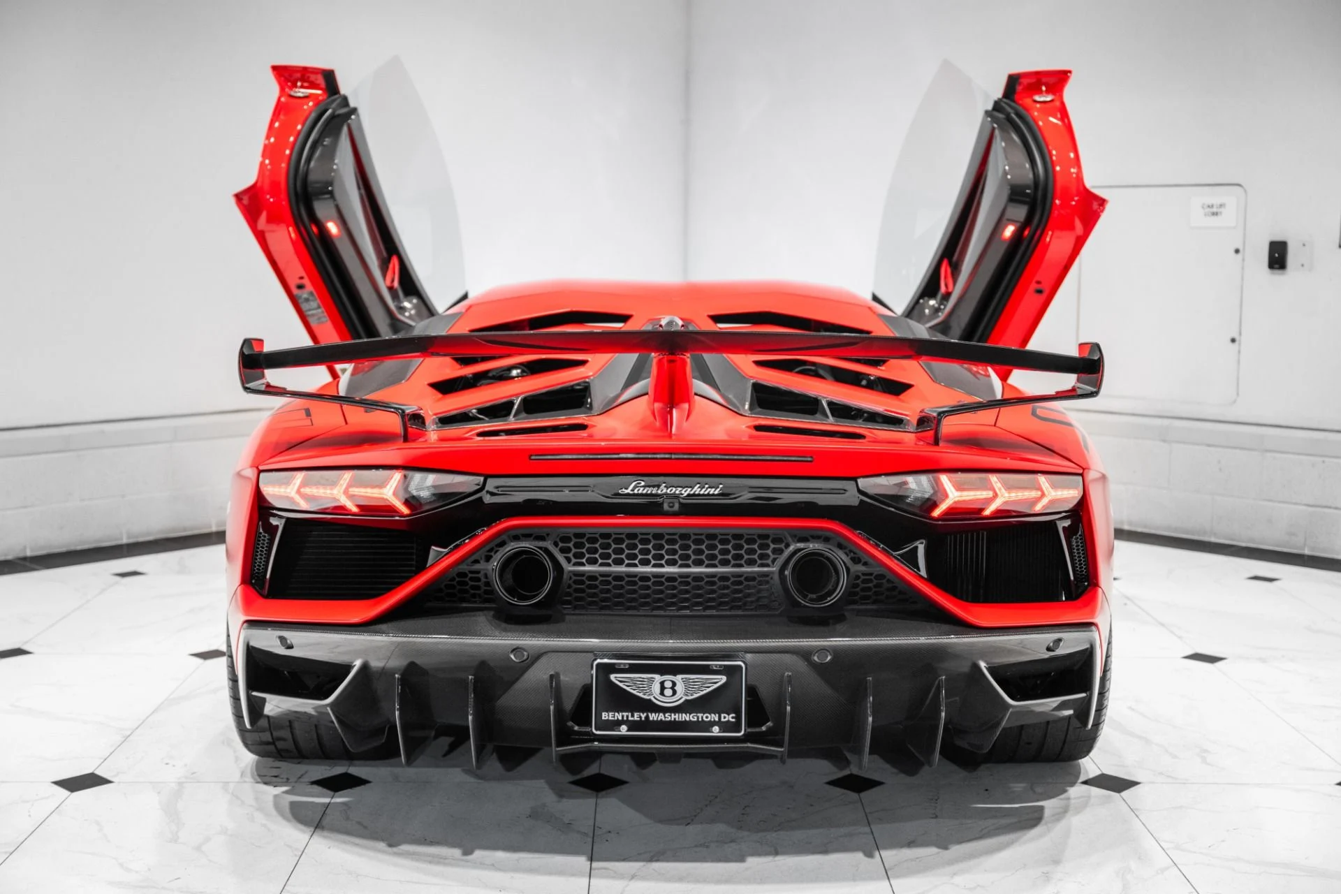 mph021_359975773_Used_2021_Lamborghini_Aventador_LP_770_4_SVJ_Coupe_1783957098_f9ef6c751d