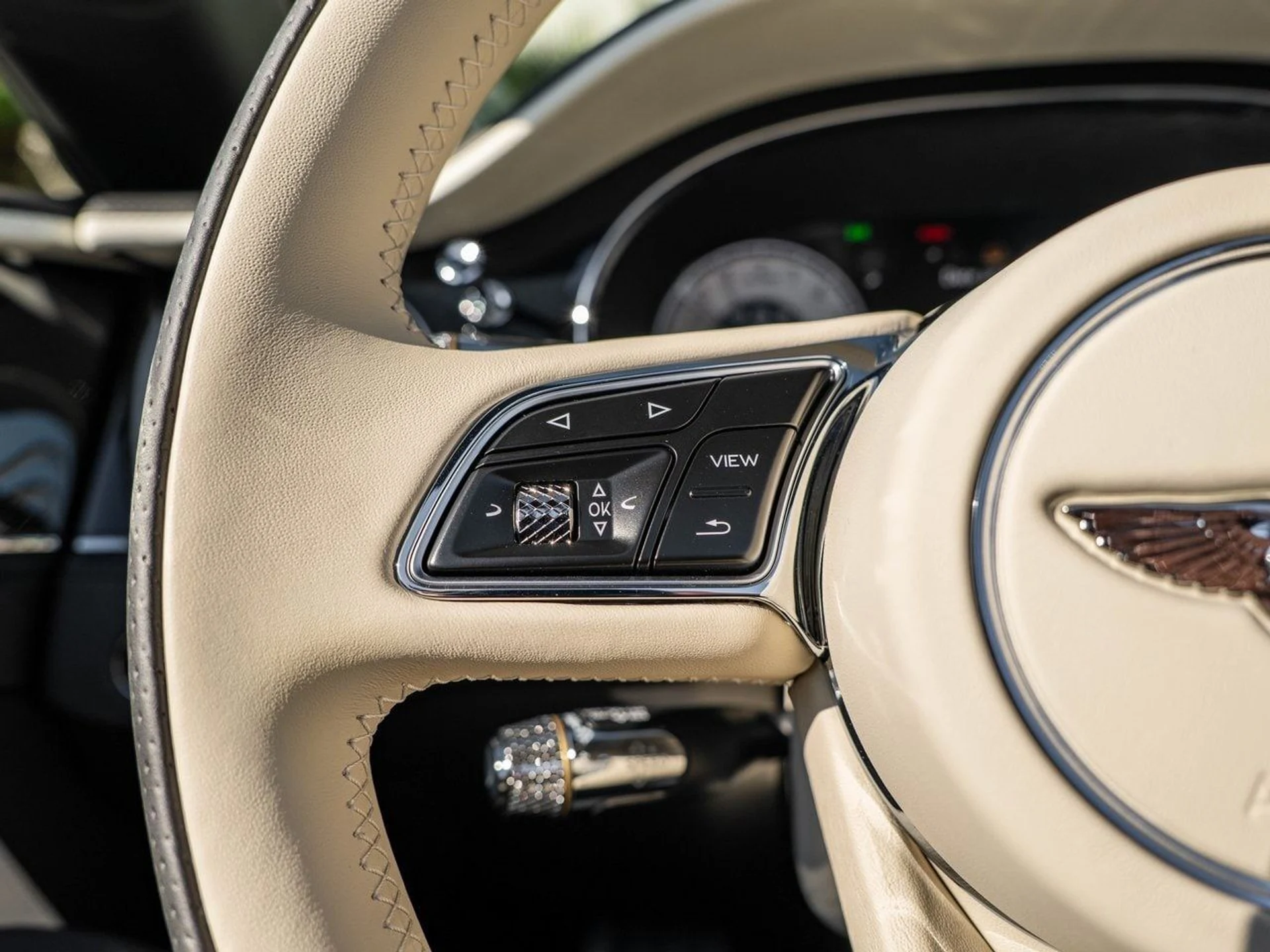 mph021_360515808_94e6893573df45b89c166f0dab97ebf0x_d9a0193ca6