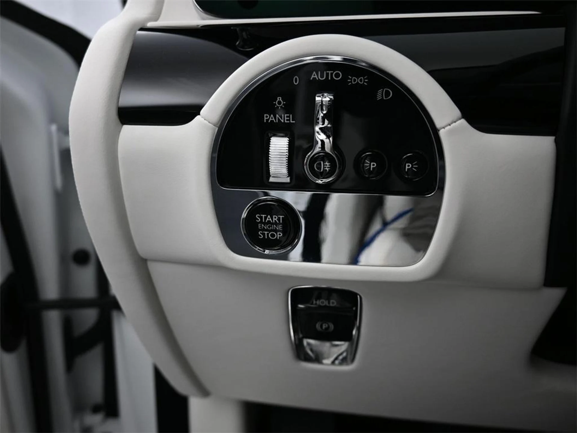 mph021_3605165888_x_Nef_AV_0_U560_TZ_Dt2ue_FK_Cffa_Pm_A_3922ab7d8f