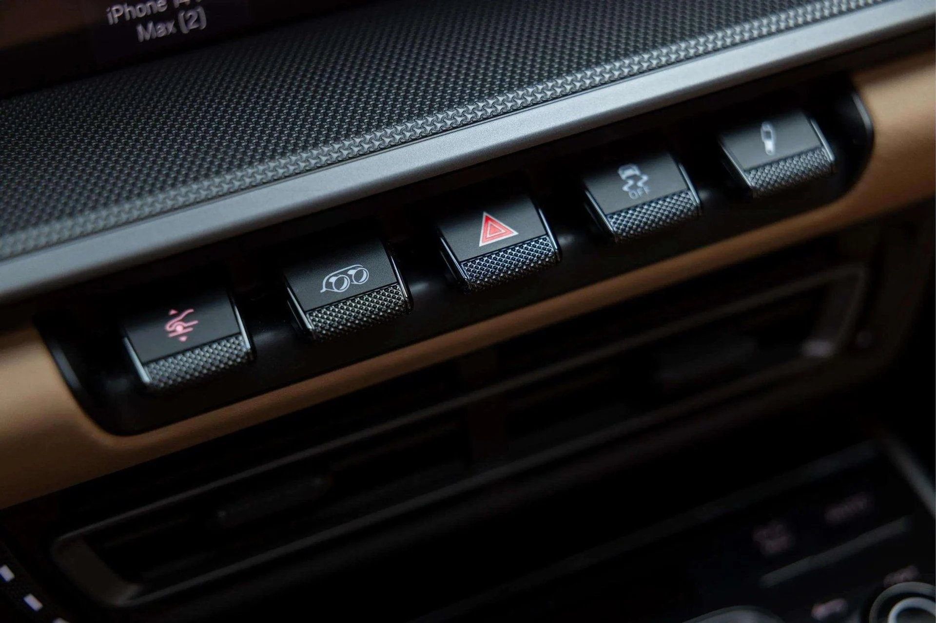 mph021_3609501792_image_22_3b7973e8c3