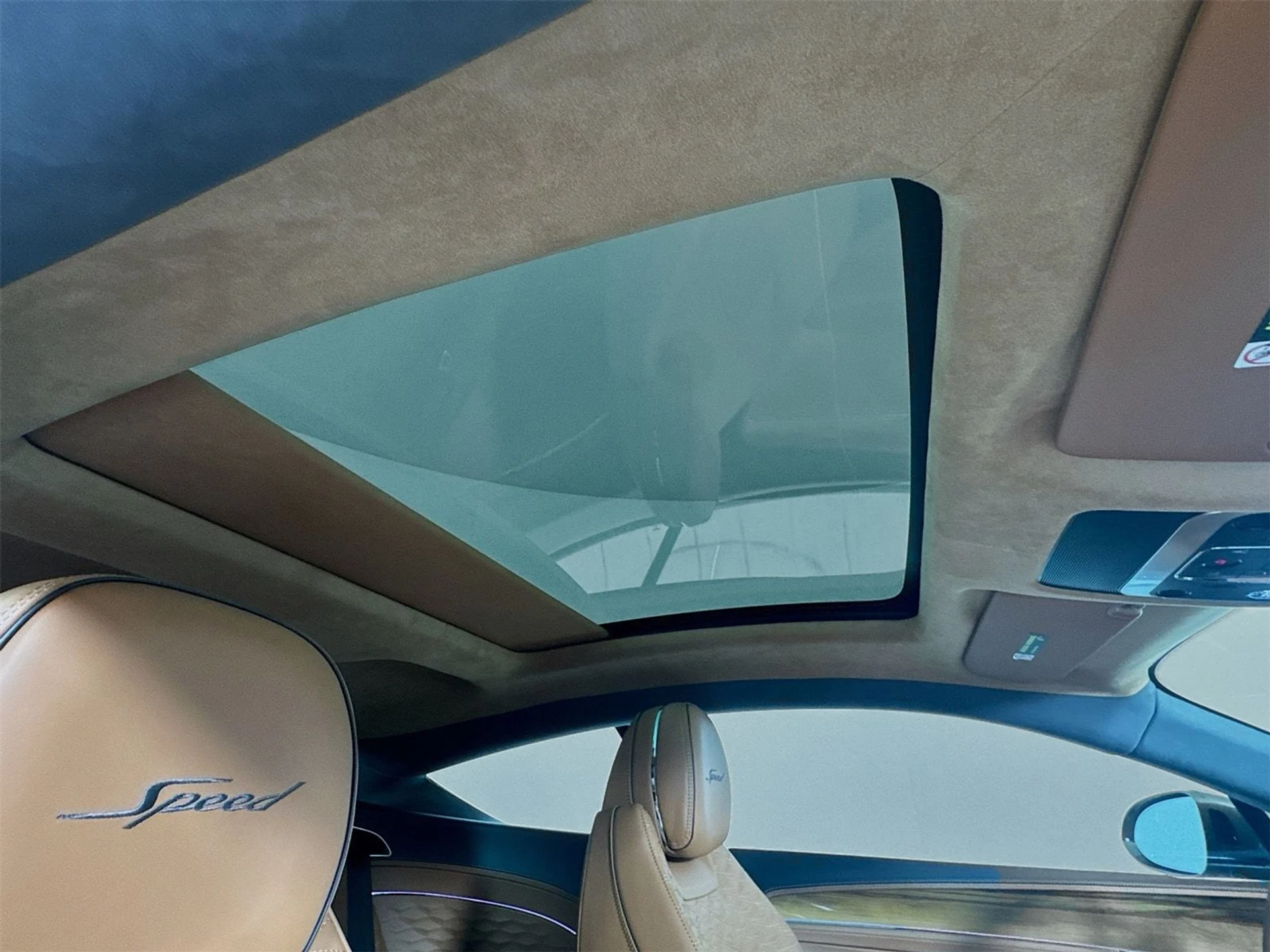 mph021_3614194349_fd609b95a12be19545dd05f1a9323efbx_7dd10c1c2e