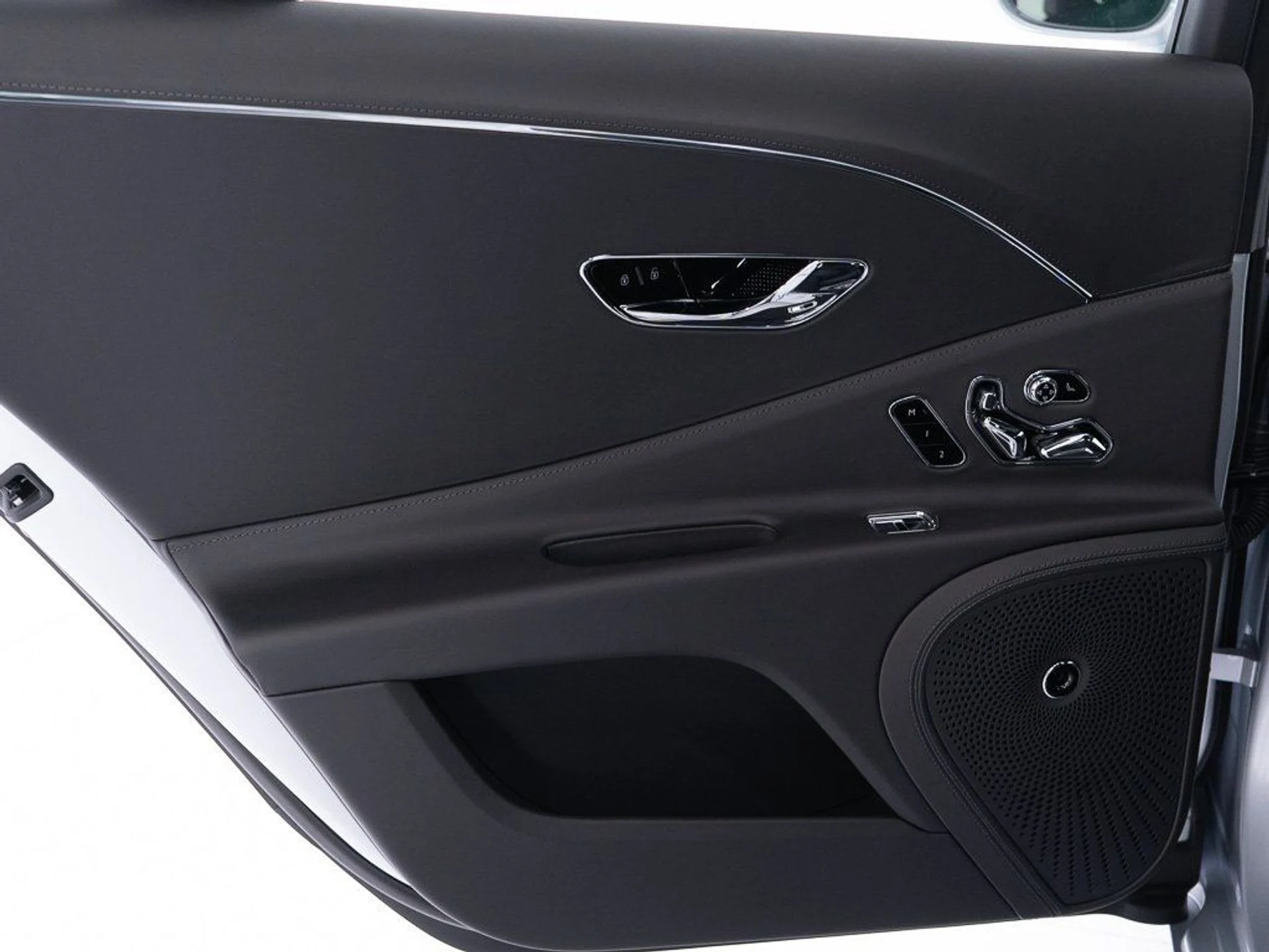 mph021_3619838365_72eca8a695336de990c6d5341da11e64_672d807b11