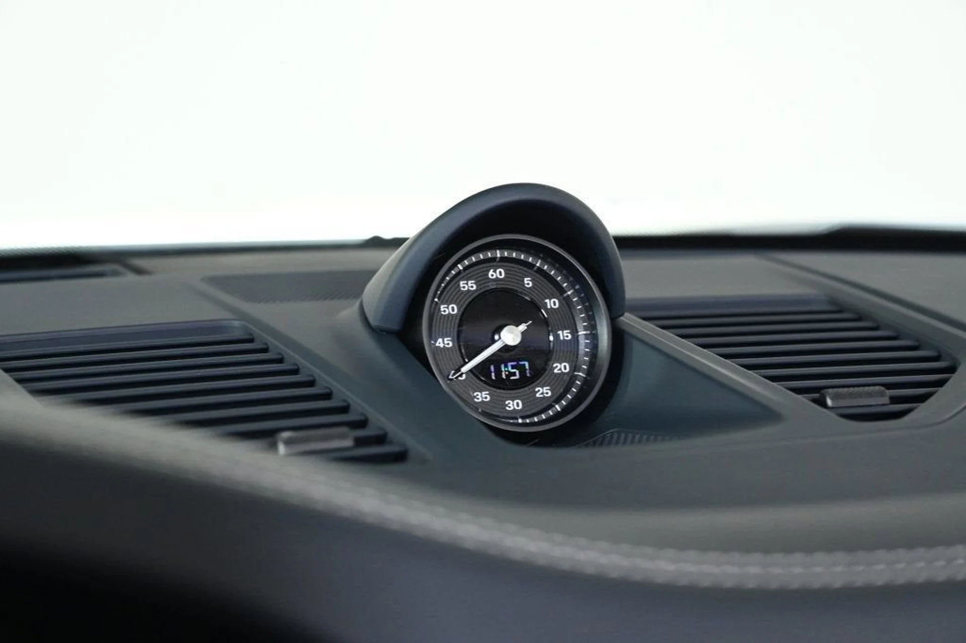 mph021_362289146_59f8f7c720ee4bbf9df85a0a12c9a398_b70d673a36