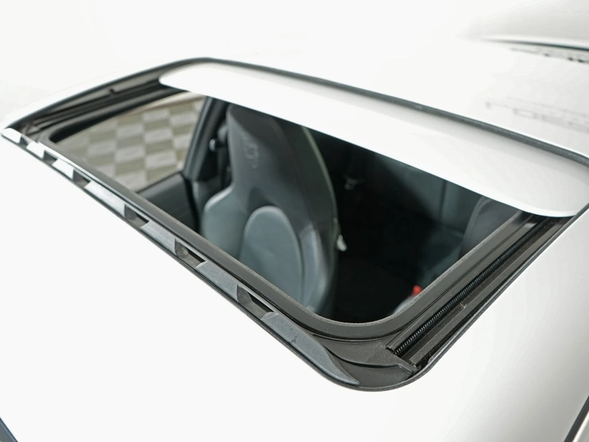 mph021_3623313289_22_9e96bb6a8a