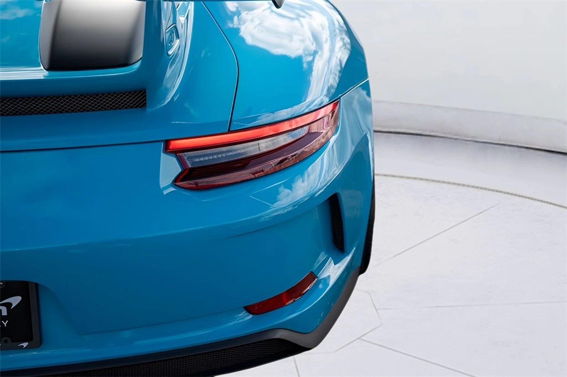 mph021_362623129_image_22_34df538c12