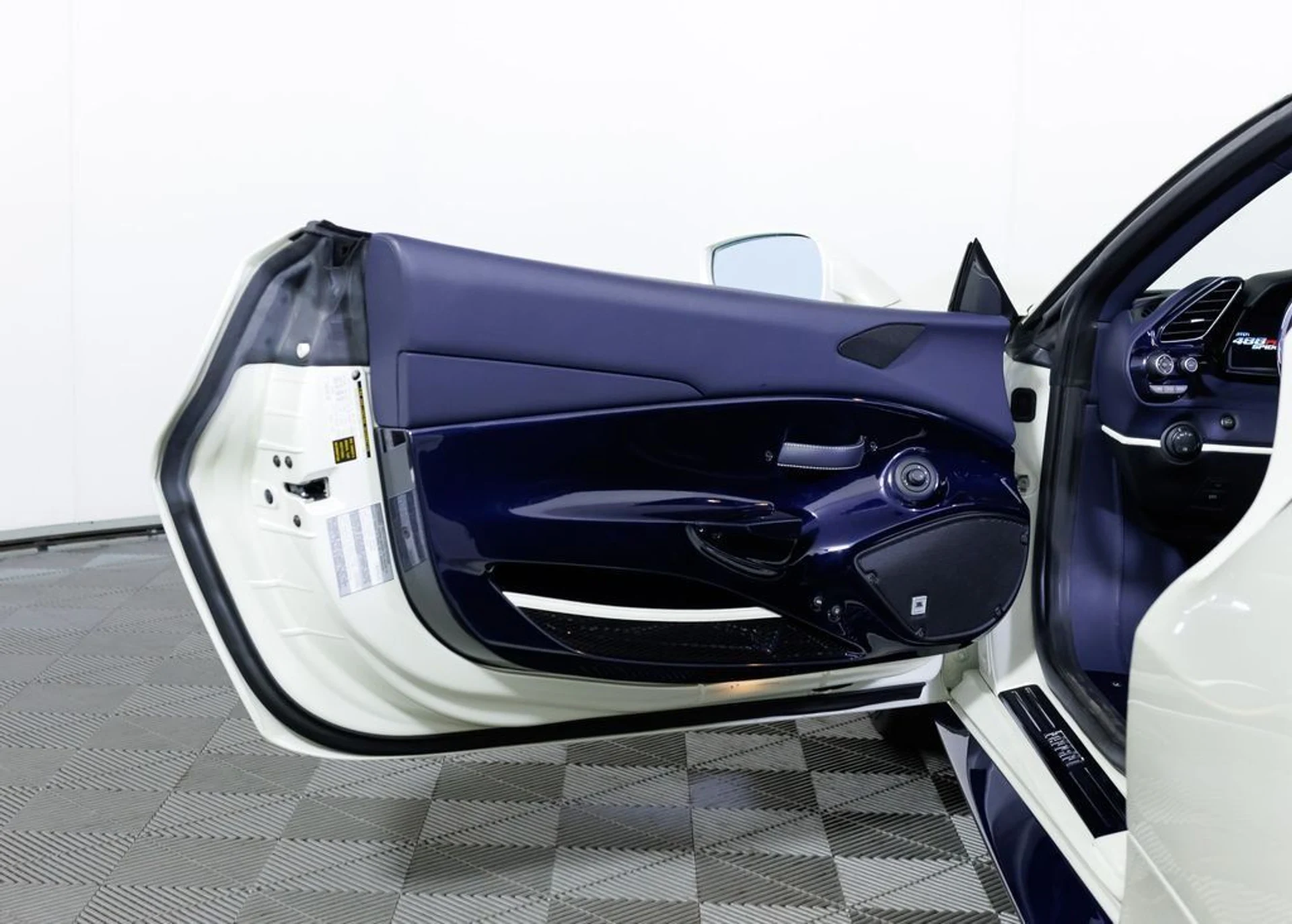 mph021_3628170242_ff6b19e5b2d49587475c565124ceecbc_2e4988b232