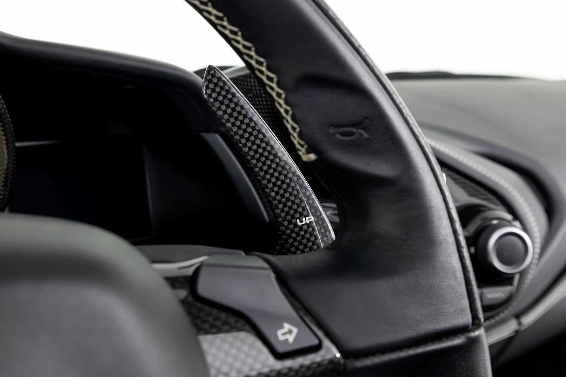 mph021_3633715010_Used_2018_Ferrari_488_Spider_1768934434_426a061efd