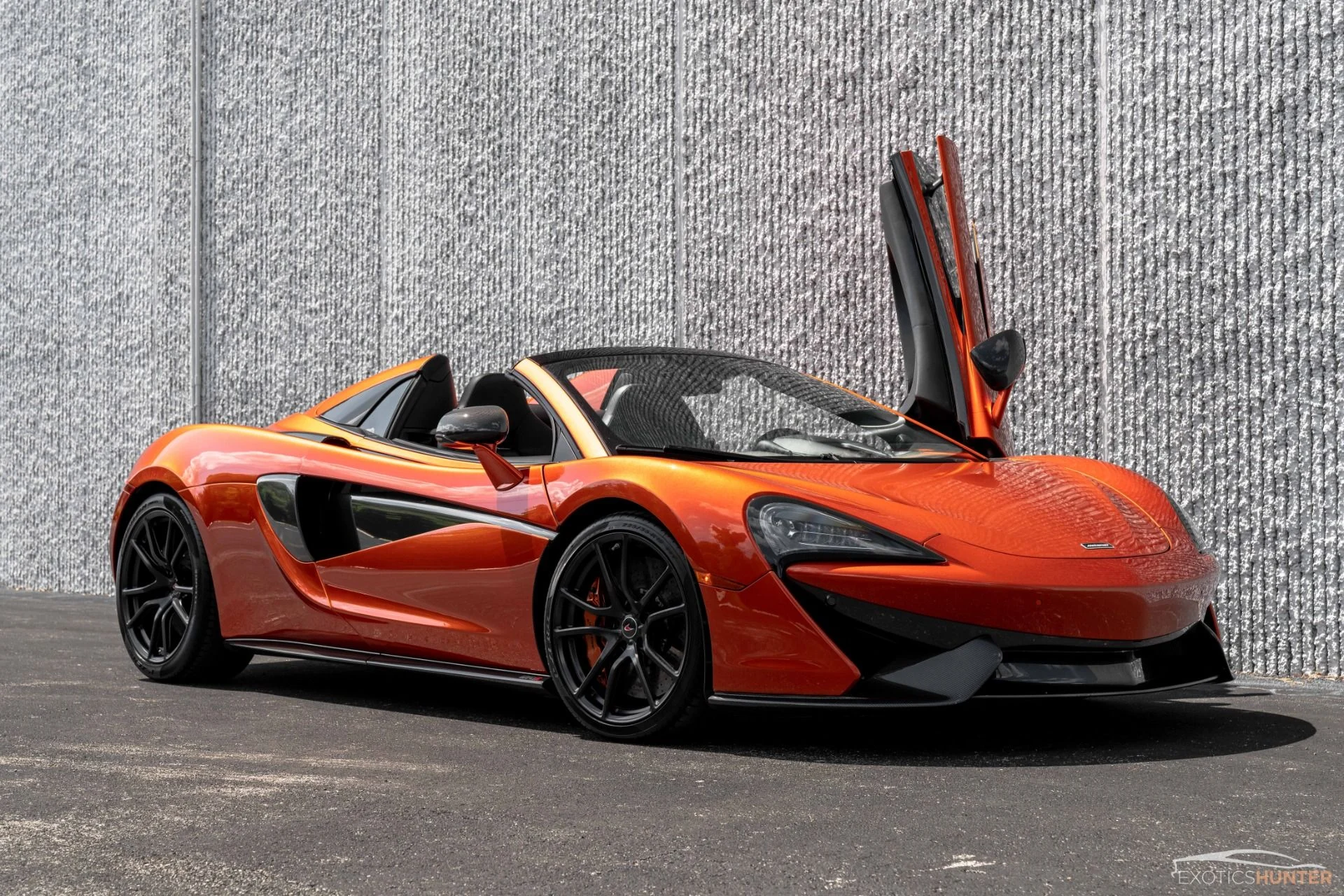 mph021_3646087421_Used_2018_Mc_Laren_570_S_Spider_w_Tons_of_Carbon_Luxury_Pack_Front_Lift_Volcano_Orange_1726586789_80853d9e4f