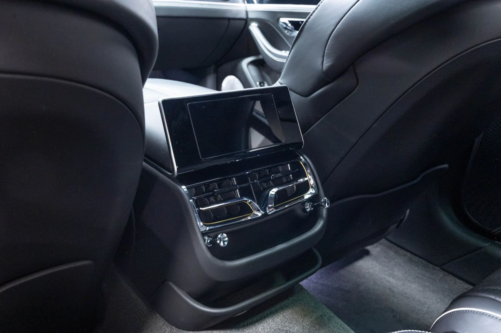 mph021_3648112475_Used_2020_Bentley_Flying_Spur_W12_1785337642_b1dbcc830b