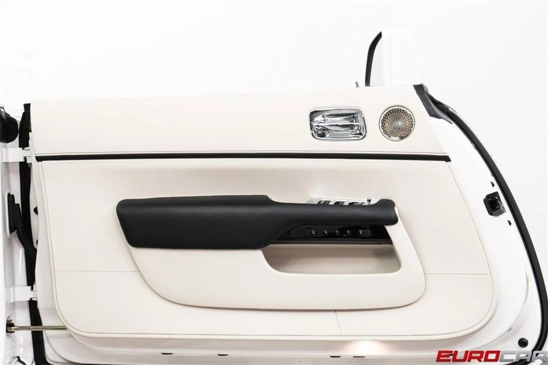 mph021_3661783429_image_22_a6a3ccd886