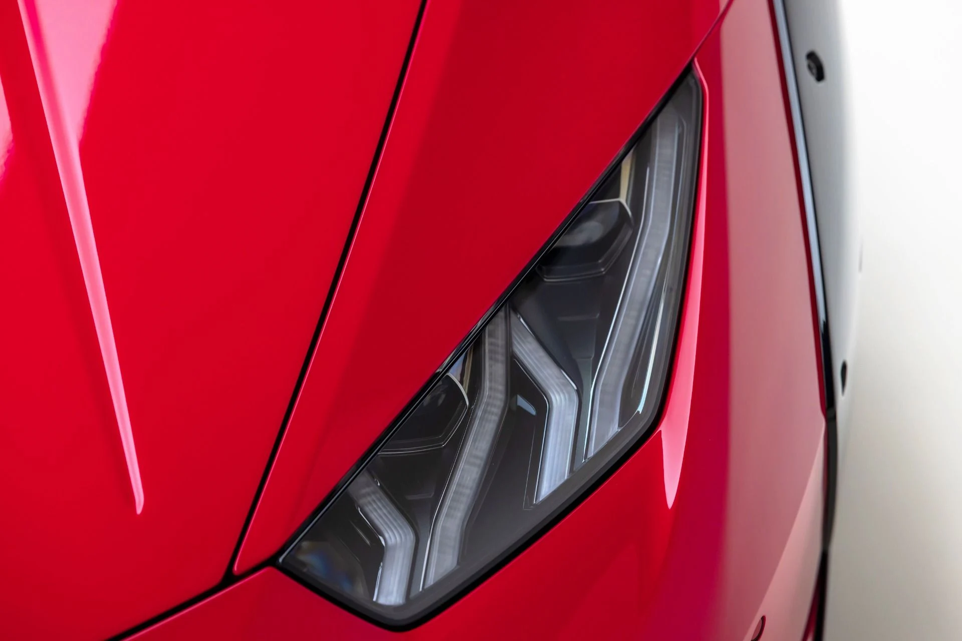 mph021_3662118389_Used_2024_Lamborghini_Huracan_Sterrato_1765391926_7d48532b86