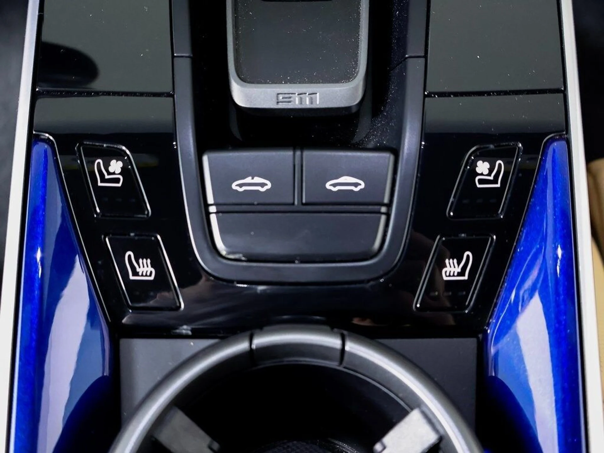 mph021_3662510969_cf8462a41e3707e8517c92ea570318a8x_728cade7dc