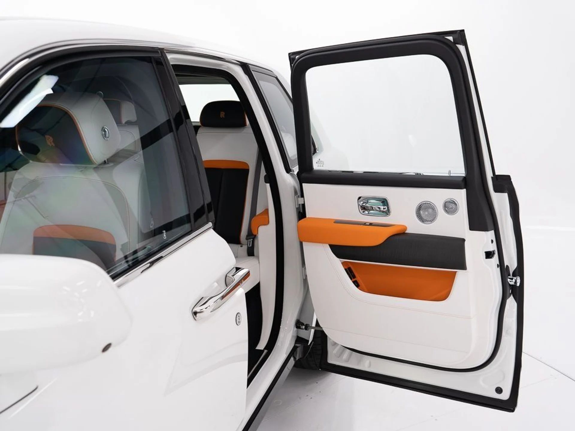 mph021_3663398853_f09c0d751aced4250bb9ef0412619826_87b26ef532