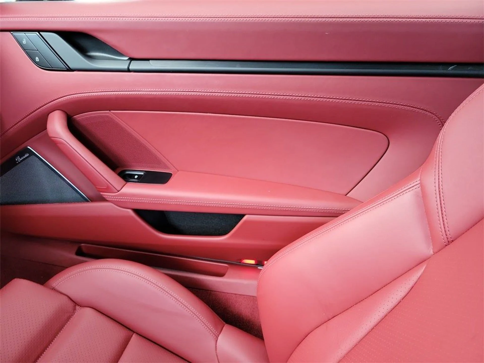 mph021_3665844373_22_bf989417ff