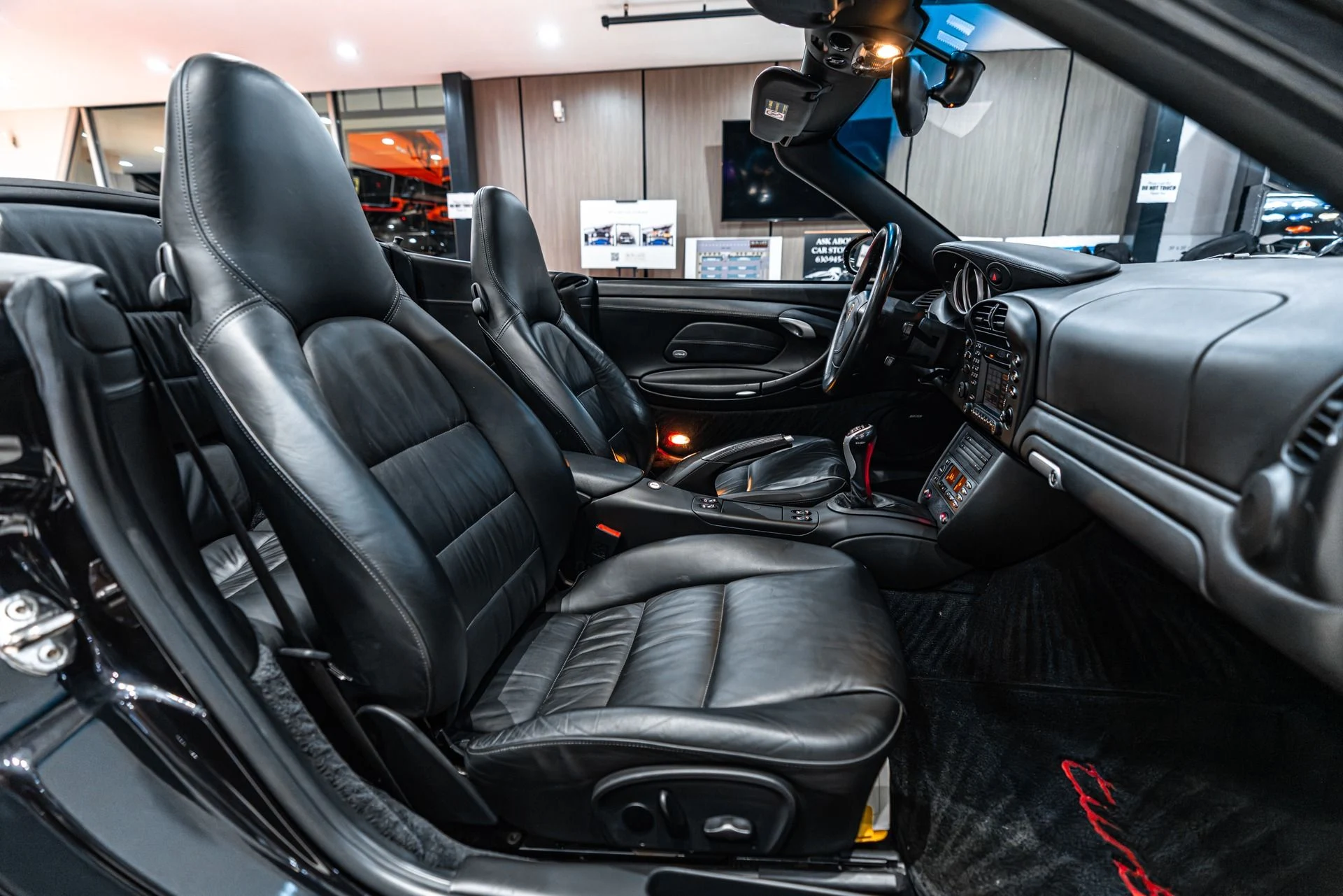 mph021_3667502541_13057_p22_l_d46e1c98c8