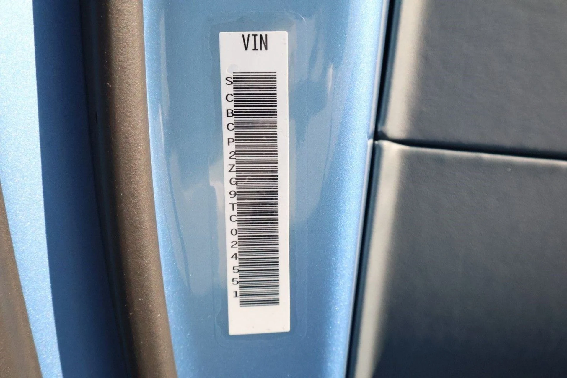 mph021_3667781243_942f4dcc7c39bf706bcf0ce18a16b203x_2795a0bee6