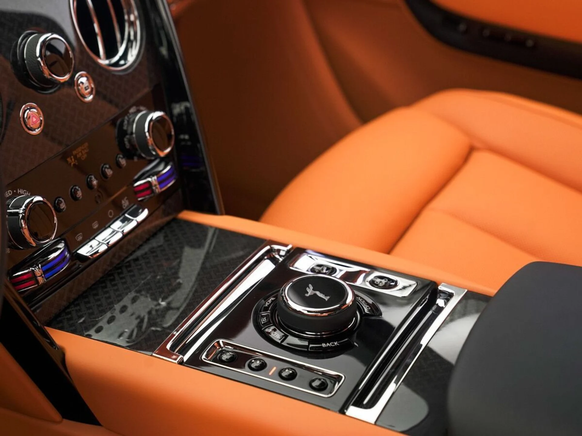 mph021_3678597762_v0j4q43vjixir2q6bq3uxi425onf_63b210b625