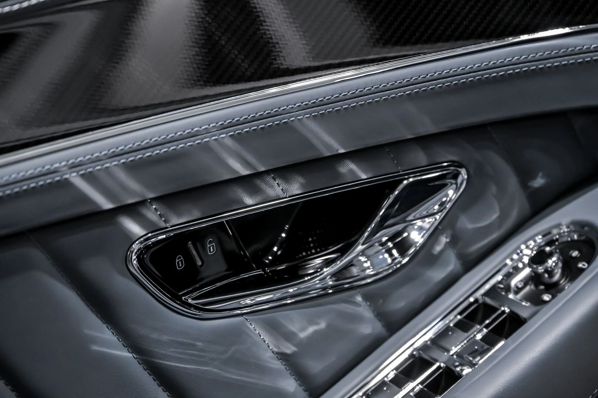 mph021_3681372_2dbd9ff2abae6c1155fe802772df5bfex_ce04ff28c2