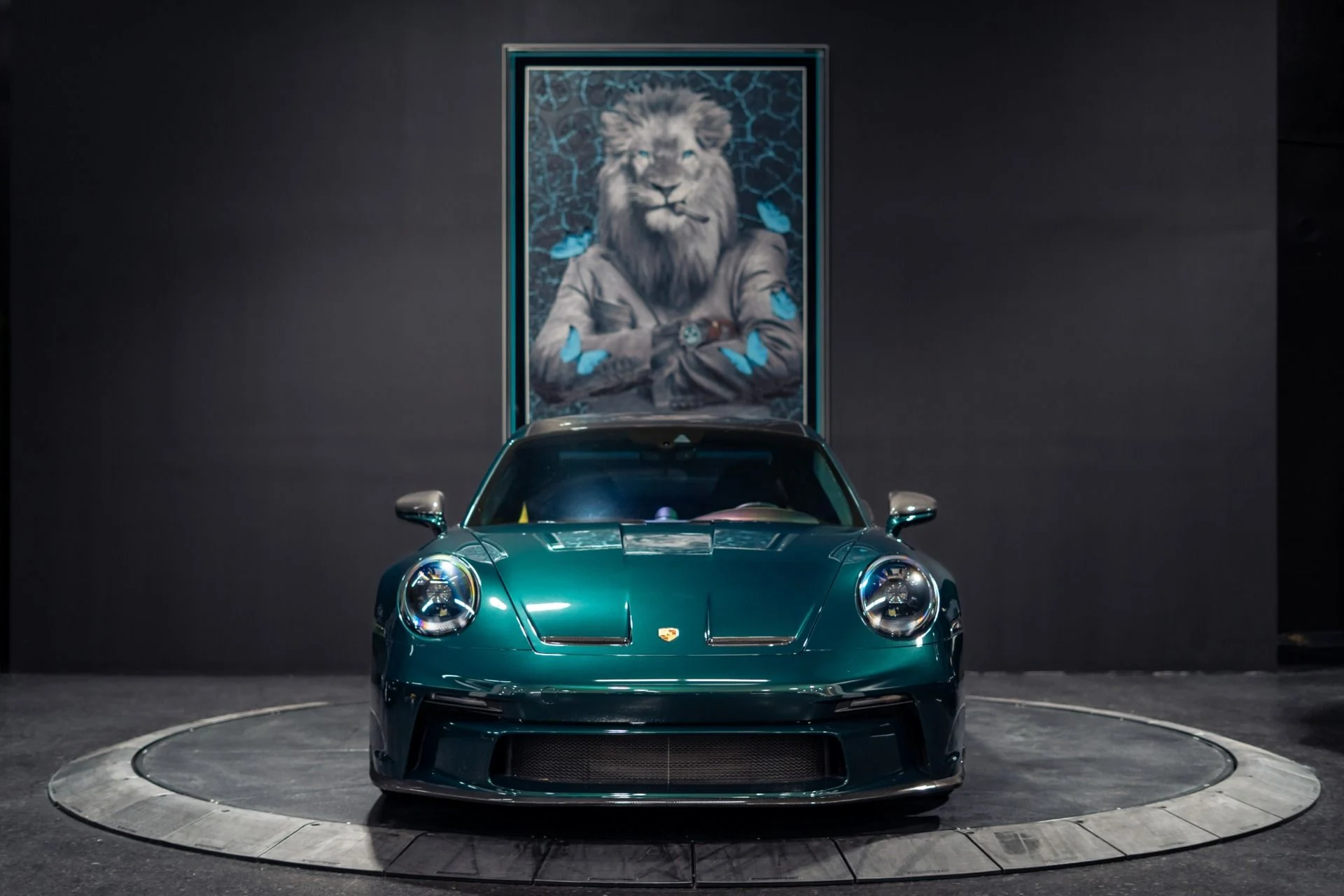 mph021_3687686622_Used_2022_Porsche_911_GT_3_Touring_PTS_Jet_Green_Metallic_HUGE_231130_MSRP_1784593092_ae37a87852