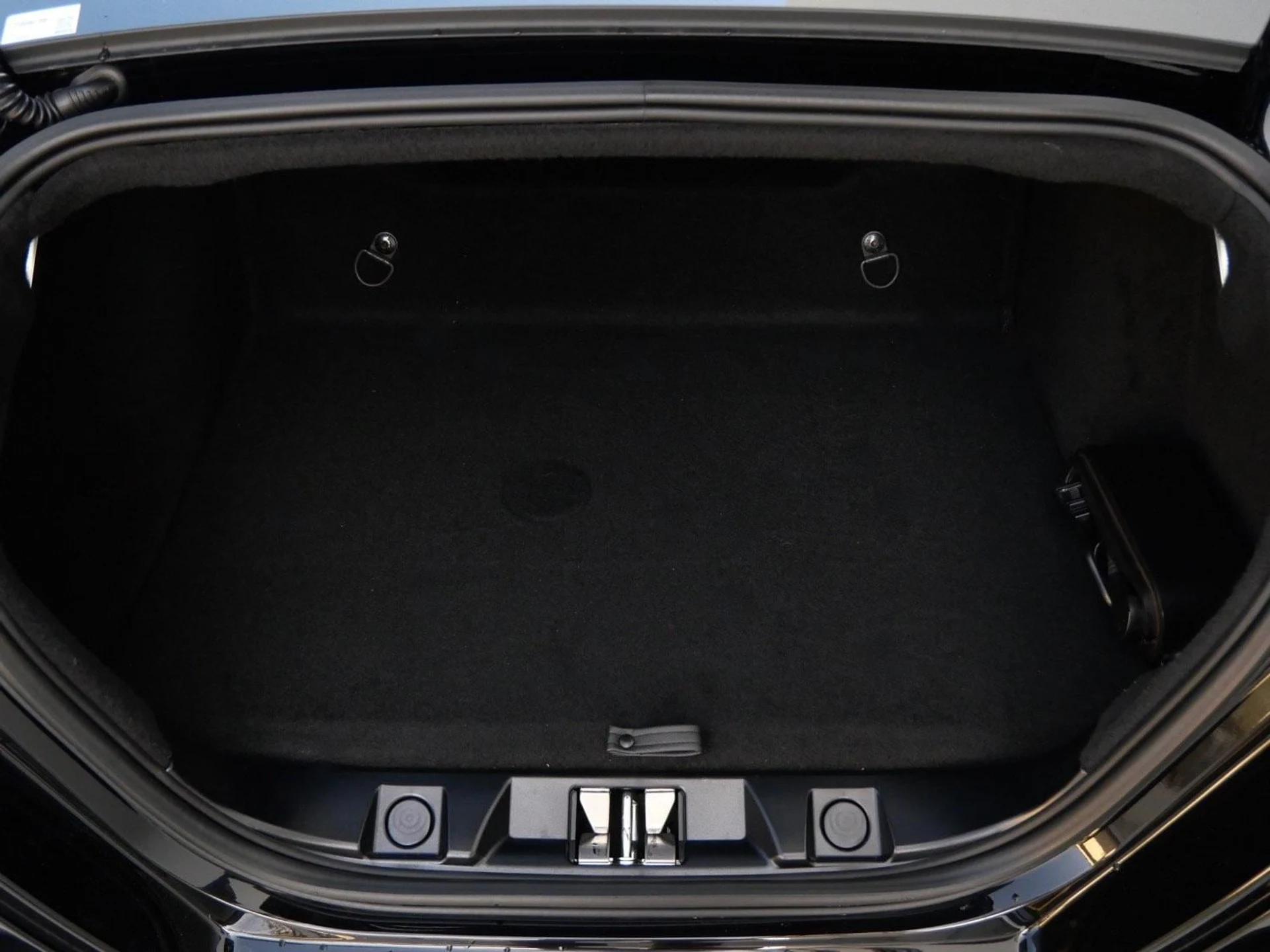 mph021_3689182312_a1fe0a7bb12b4c83b02cce3bc1017e34_cf4faa8a14