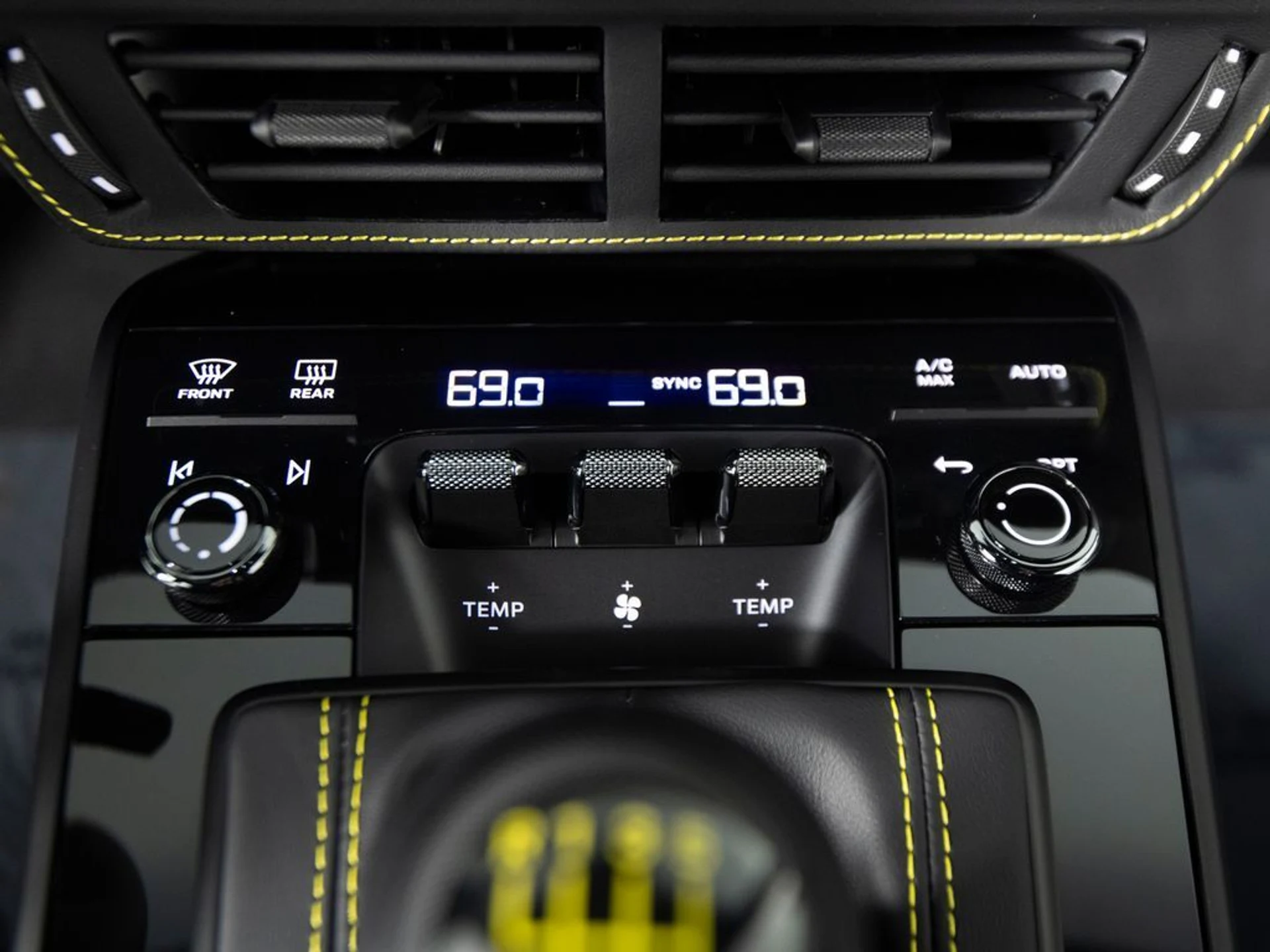 mph021_3691318002_446d73b2288def71d22bea7f2ea4a812x_2978eb1e53