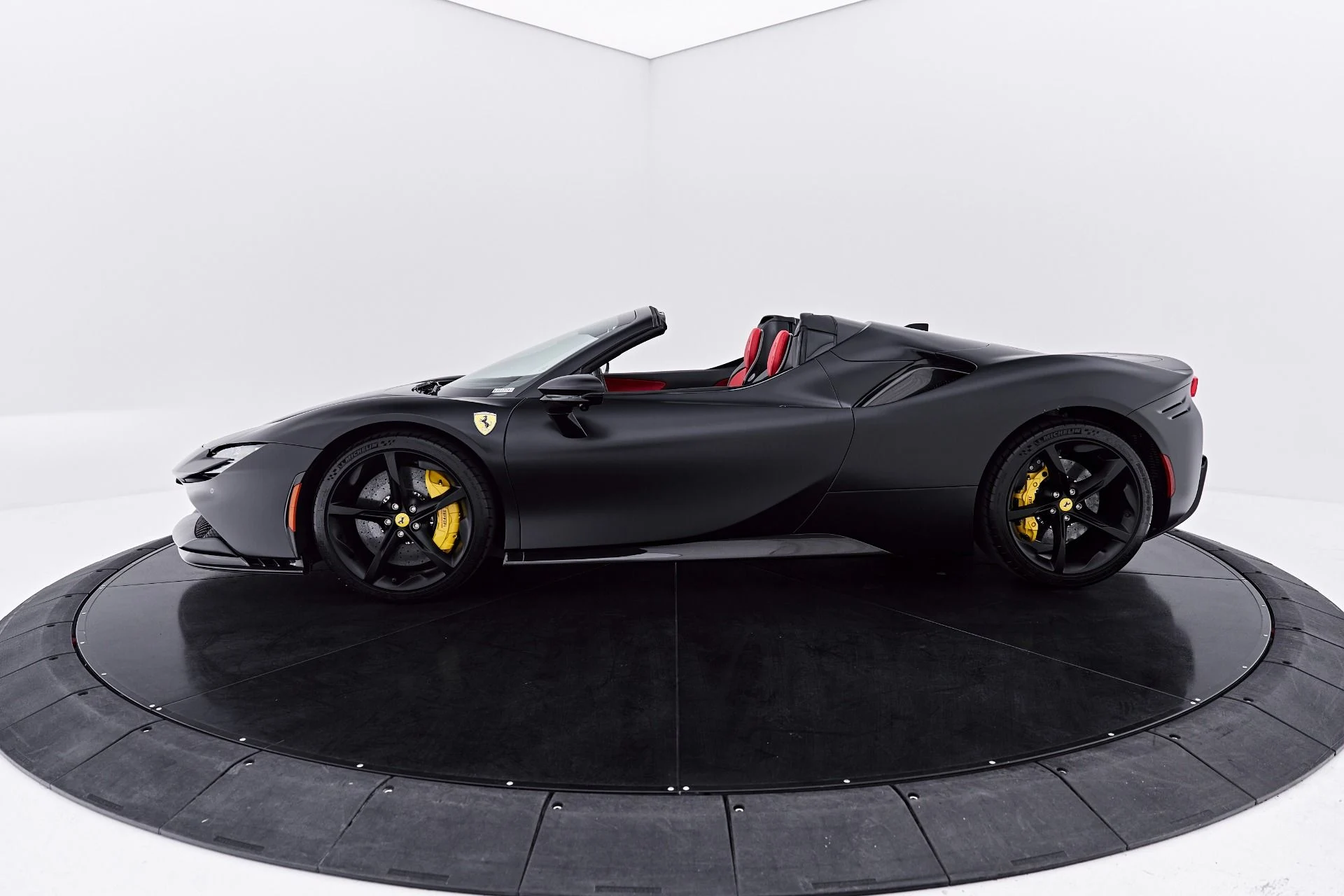 mph021_370013228_Used_2024_Ferrari_SF_90_Spider_Base_1785520178_036a815f1c