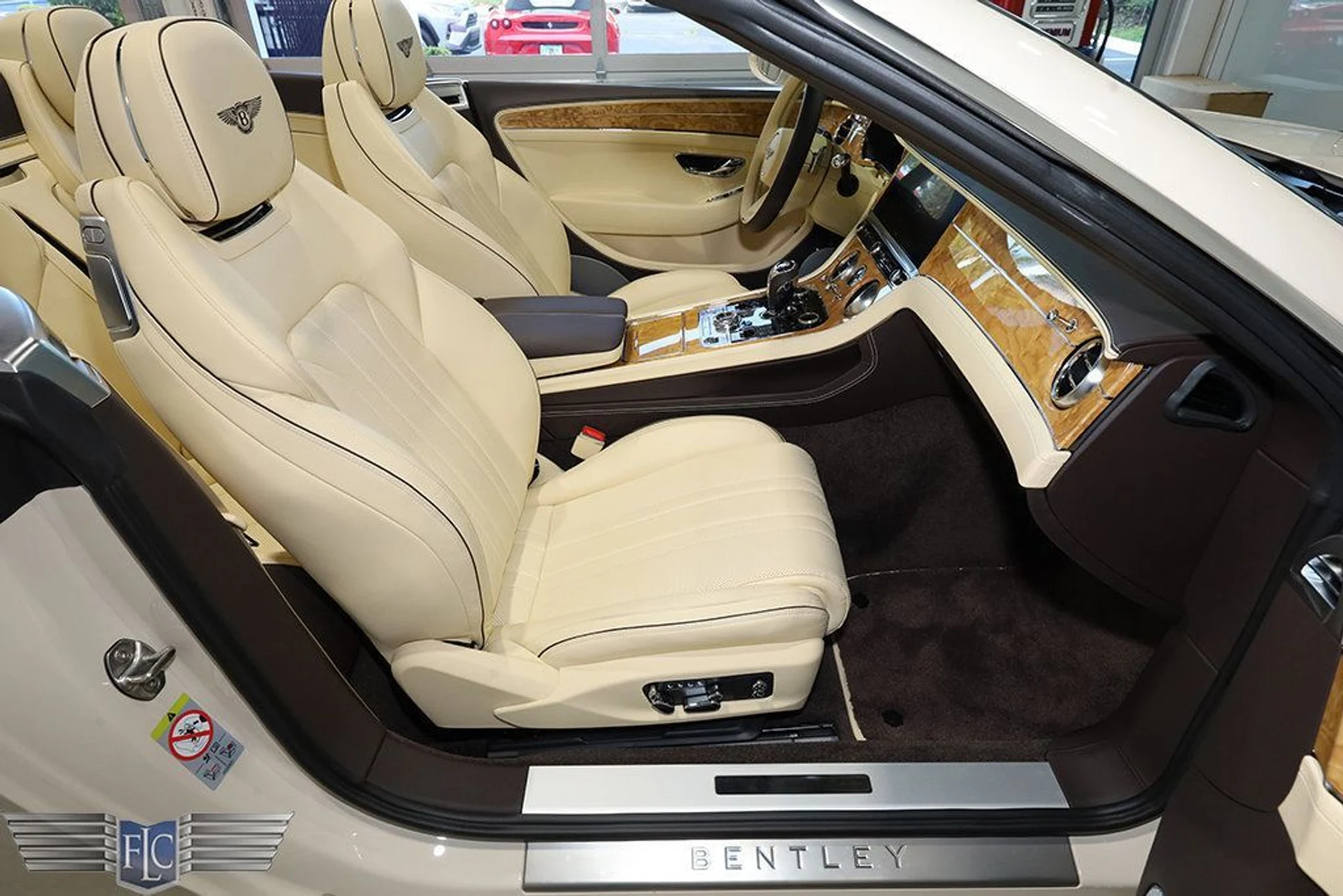 mph021_3702084221_used_2022_bentley_continental_gtcv8convertible_9689_23023913_22_1024_87ffa1ce07
