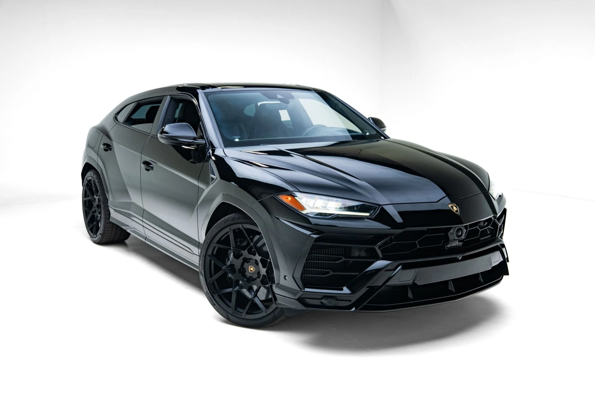 mph021_3703264791_Used_2019_Lamborghini_Urus_1778703309_e83344ccbf