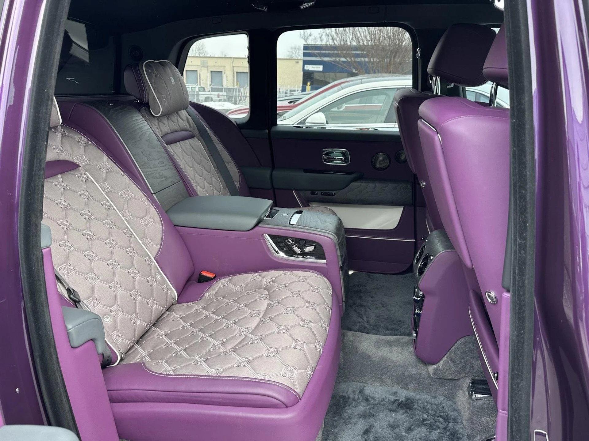 mph021_3703467515_8281123e3c998a51011ef657b23fd690_ee06963419