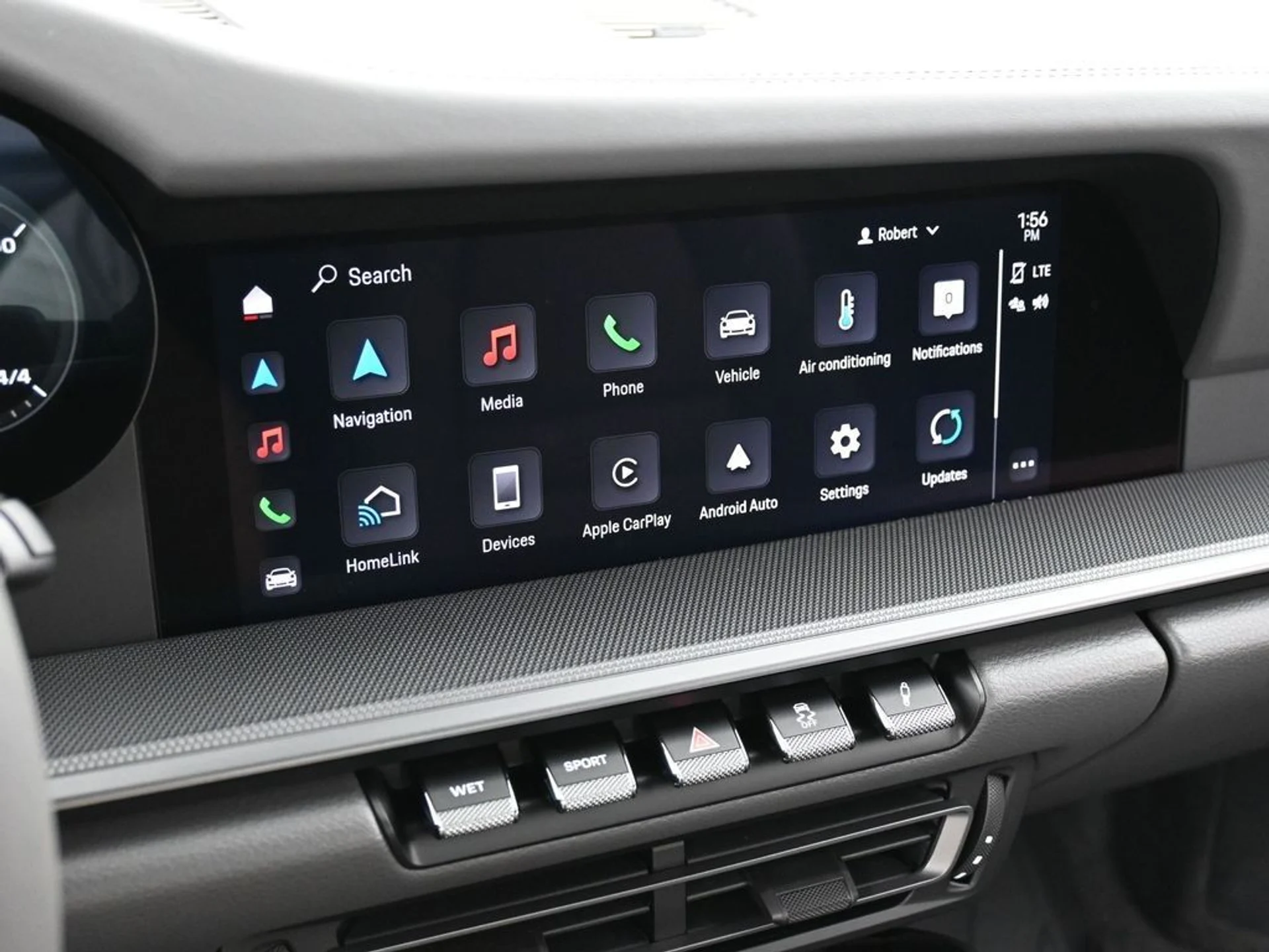 mph021_370462926_image_21_e507a2585e