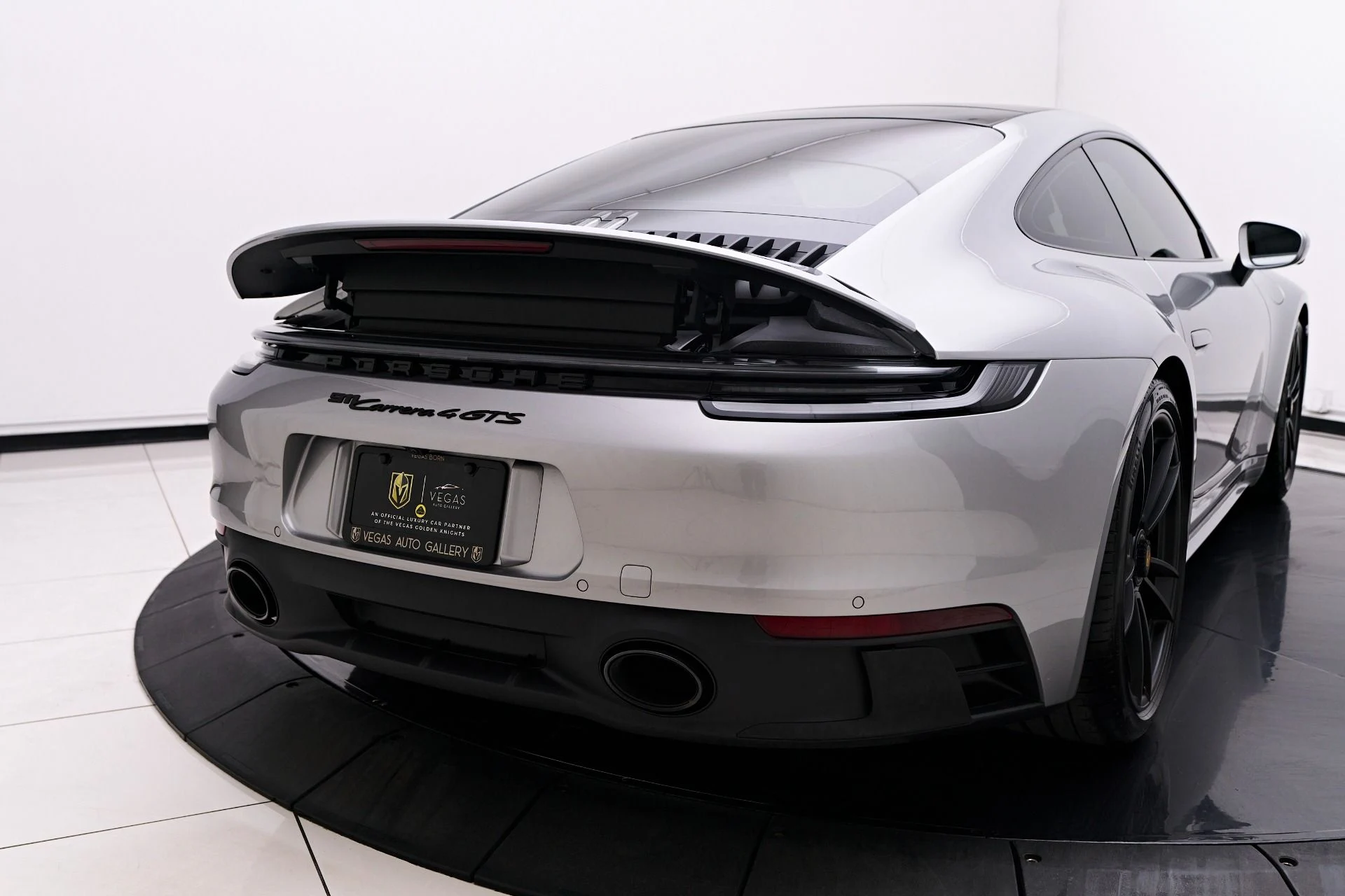 mph021_370772187_Used_2024_Porsche_911_Carrera_4_GTS_1753409003_920590960a