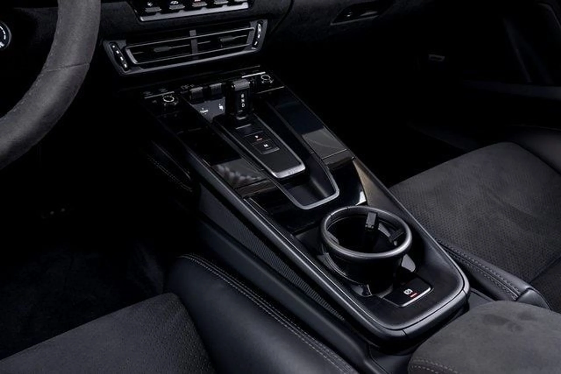 mph021_3709774736_27e3307c1441763c6d7c6dd83585b5eex_82974815f6