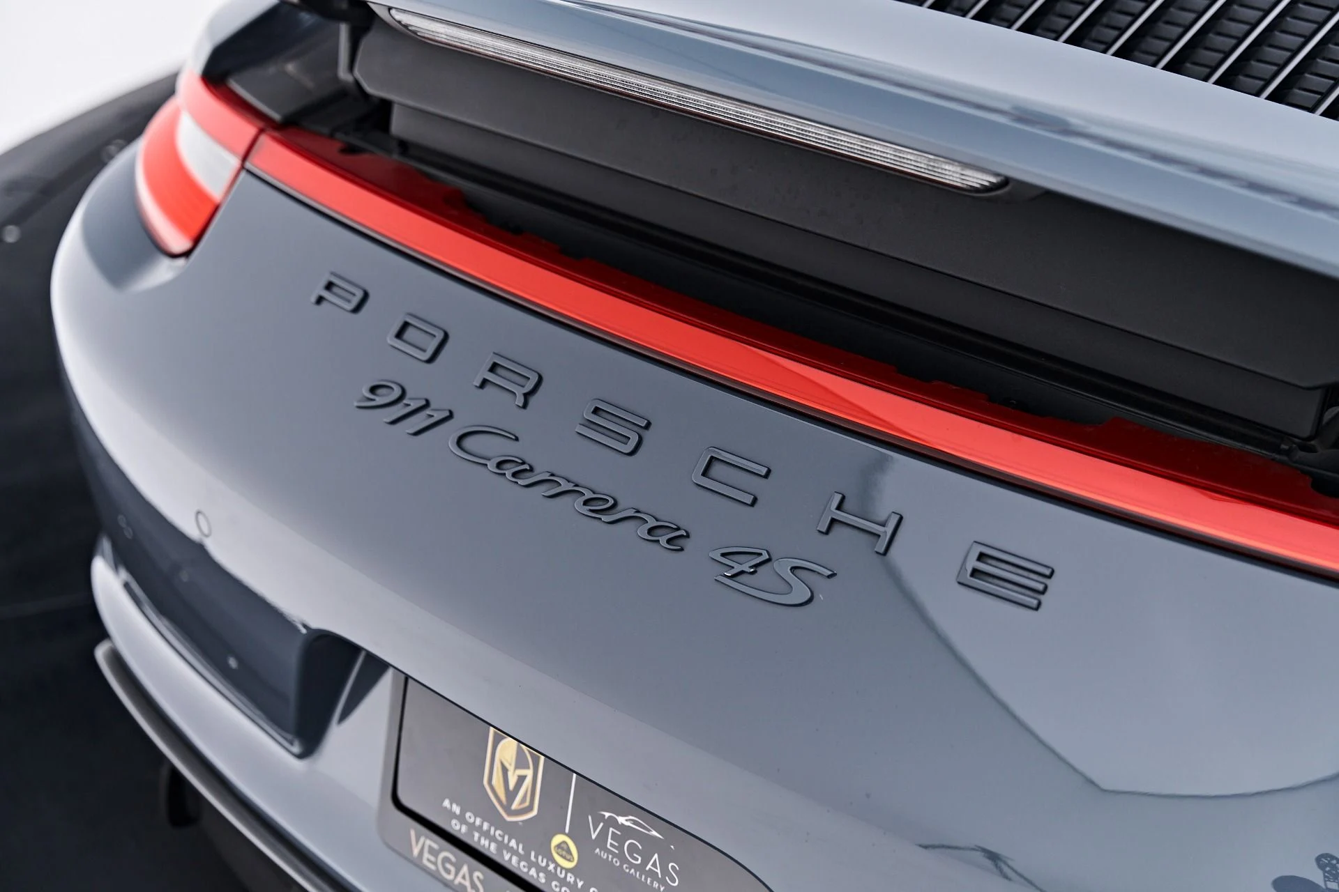 mph021_3710777041_Used_2017_Porsche_911_Carrera_4_S_1789697852_6d52c8042b
