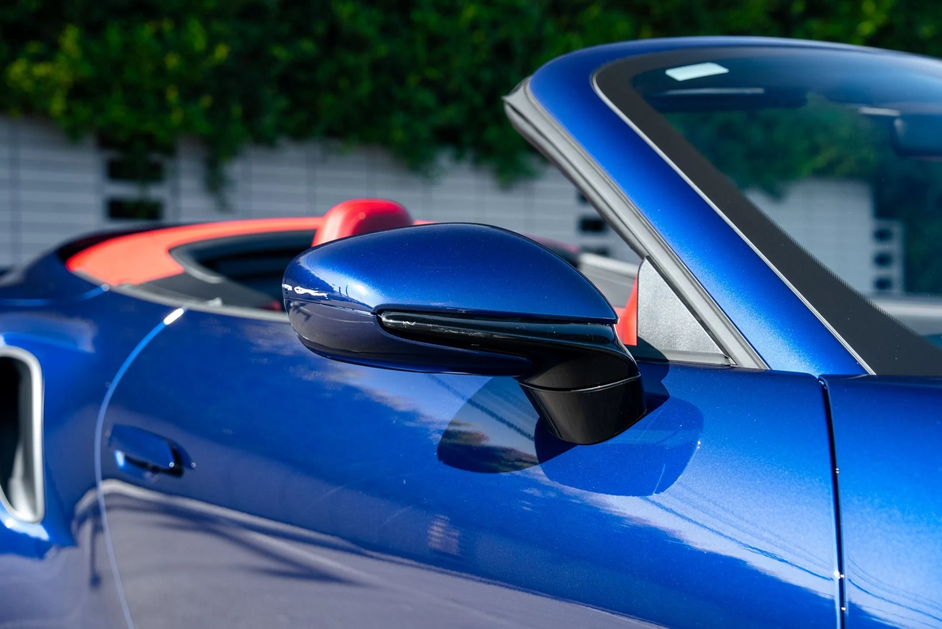 mph021_3713073819_Used_2024_Porsche_911_Turbo_S_Turbo_S_1762547023_49779f1988