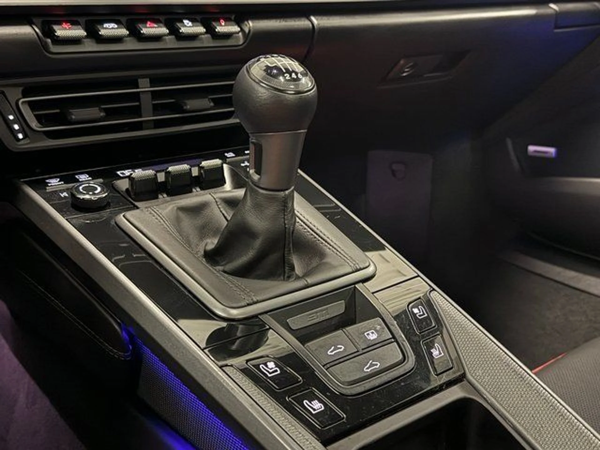 mph021_371698725_1417f1849ca8a5e977b313263a3e8213_b4349f68a1