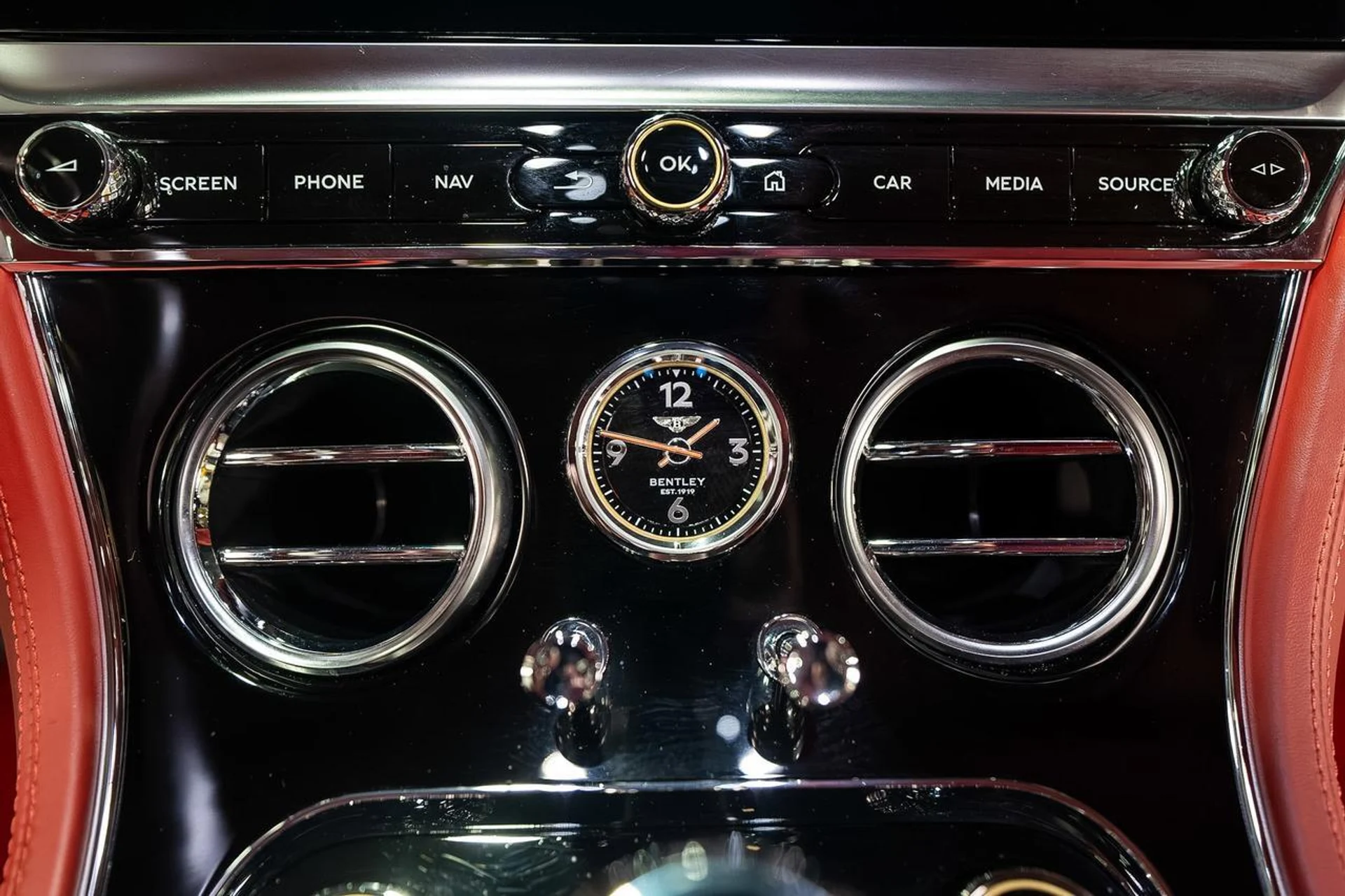 mph021_3717867103_62dd3aea36bc233cdae4382ec8aa57bd_a54f46b7cd