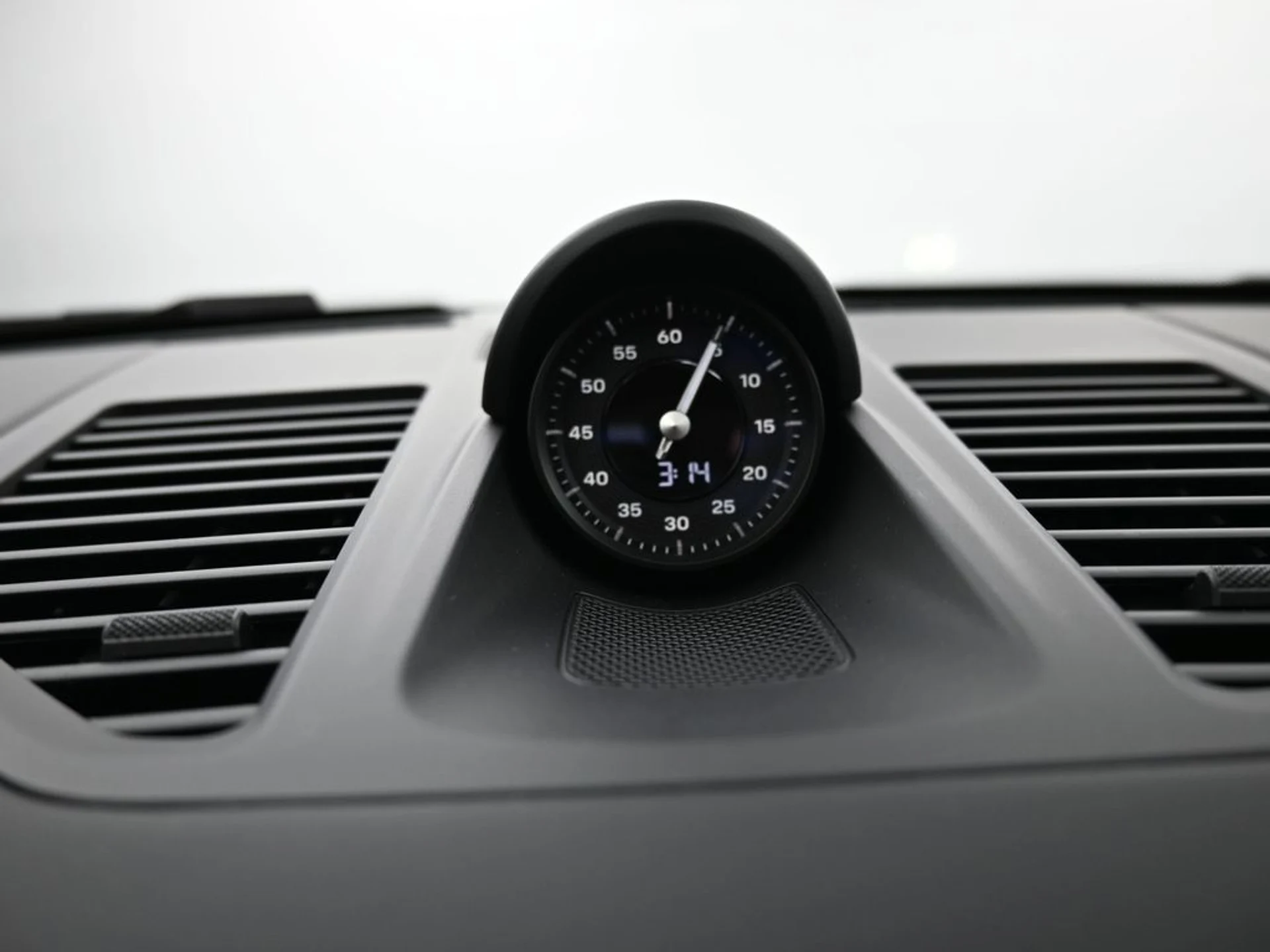 mph021_373378968_bedf462c5720a42803f915e16e31c5bf_8361ee17aa