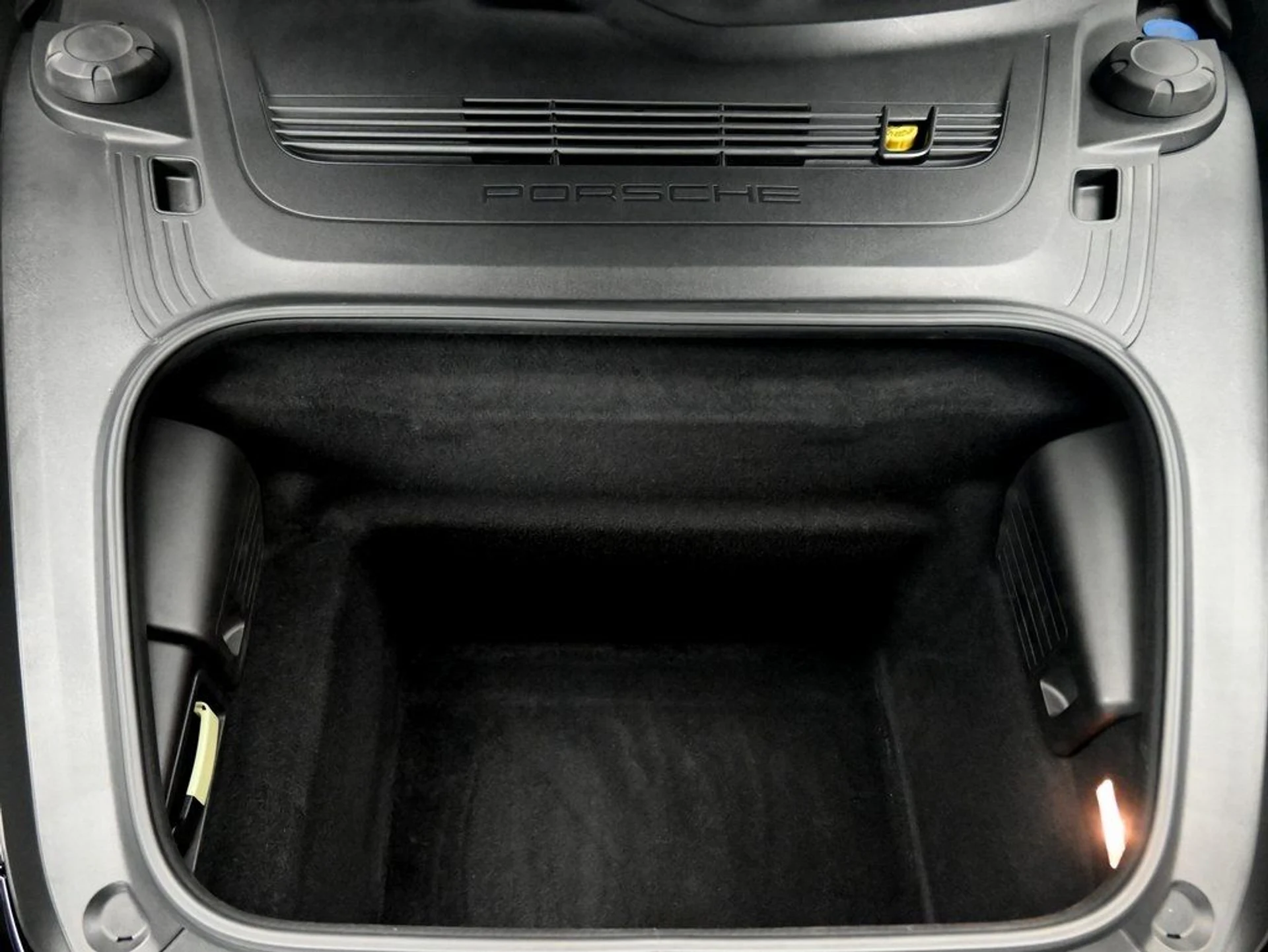 mph021_3743833149_0e5bc6689a38b5ccd7e8f34334a80b0b_e92178b5a5