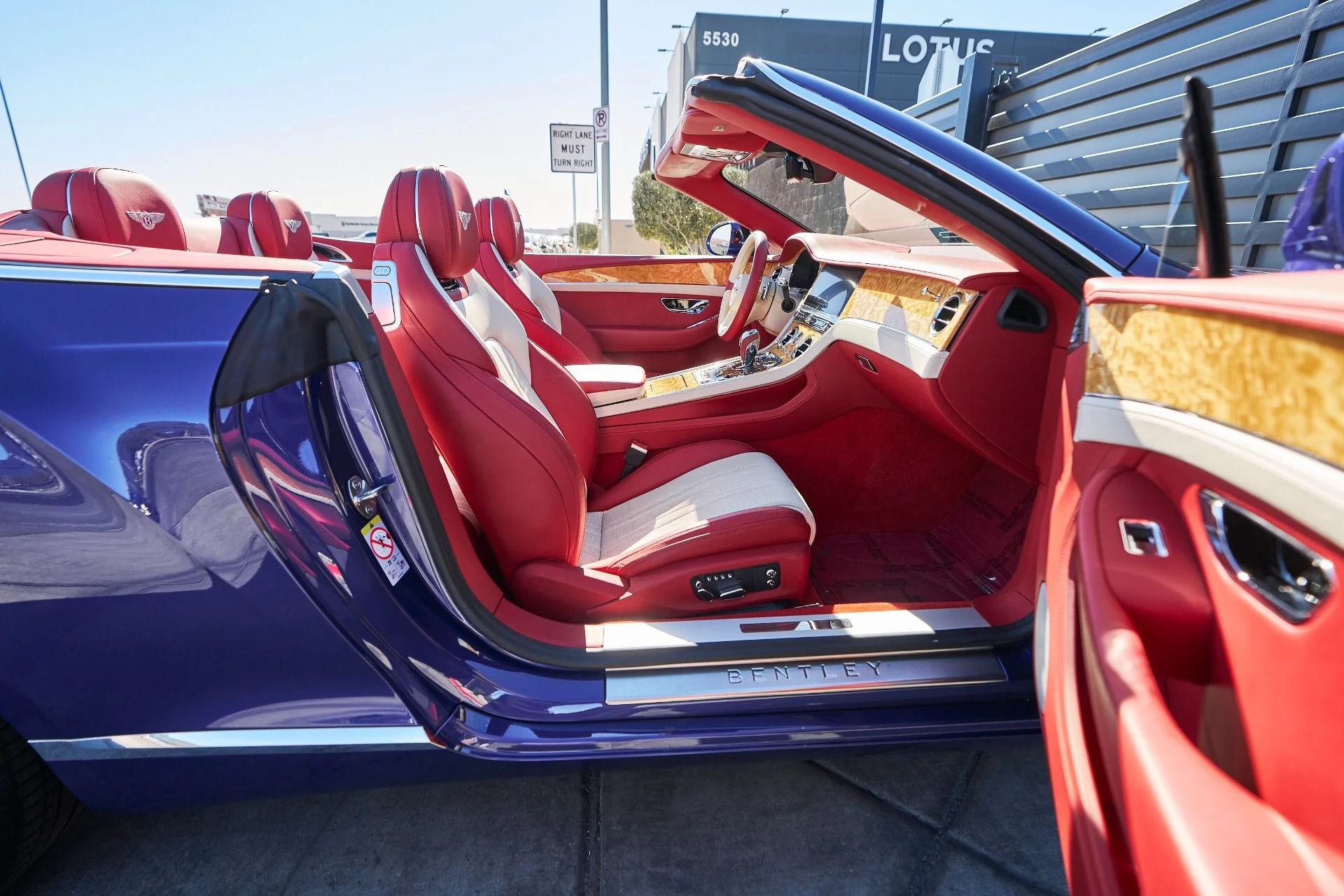 mph021_3746214327_Used_2020_Bentley_Continental_GT_1762568628_6a73d3ad54