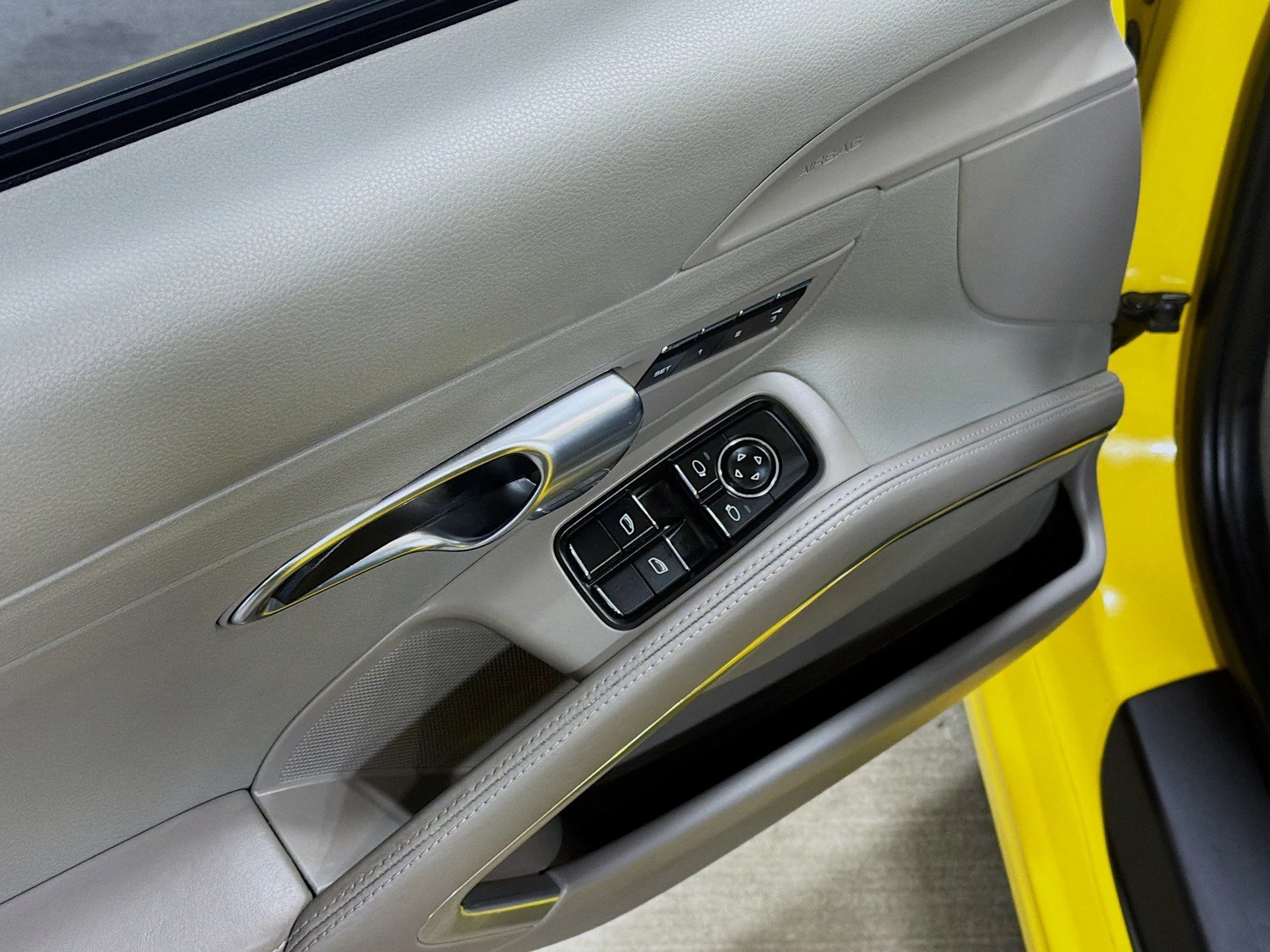 mph021_3746463939_34e8d8f56eea42d445bb628e76bc0b6e_fc7c419ba4